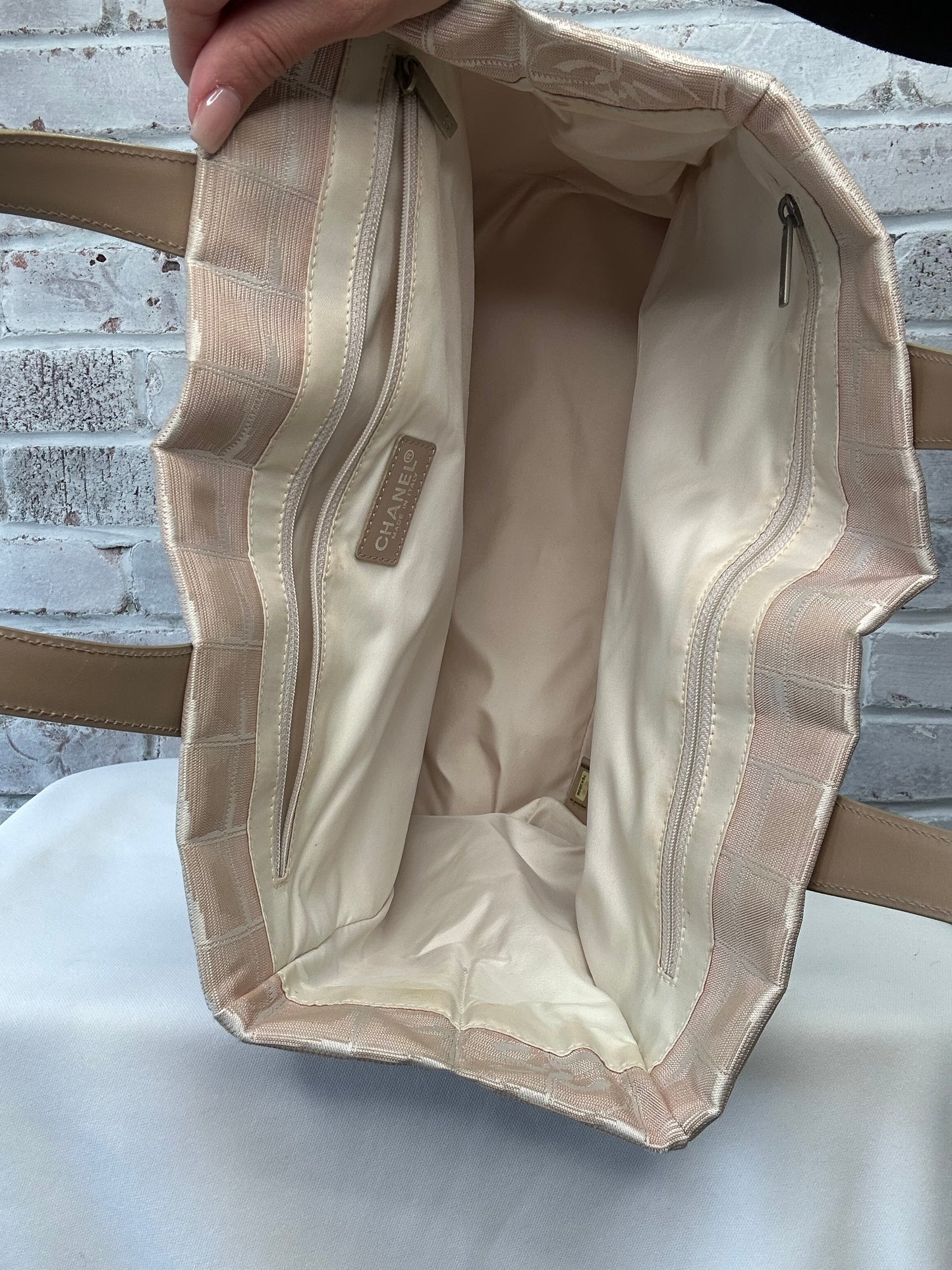 Chanel Ligne Tote