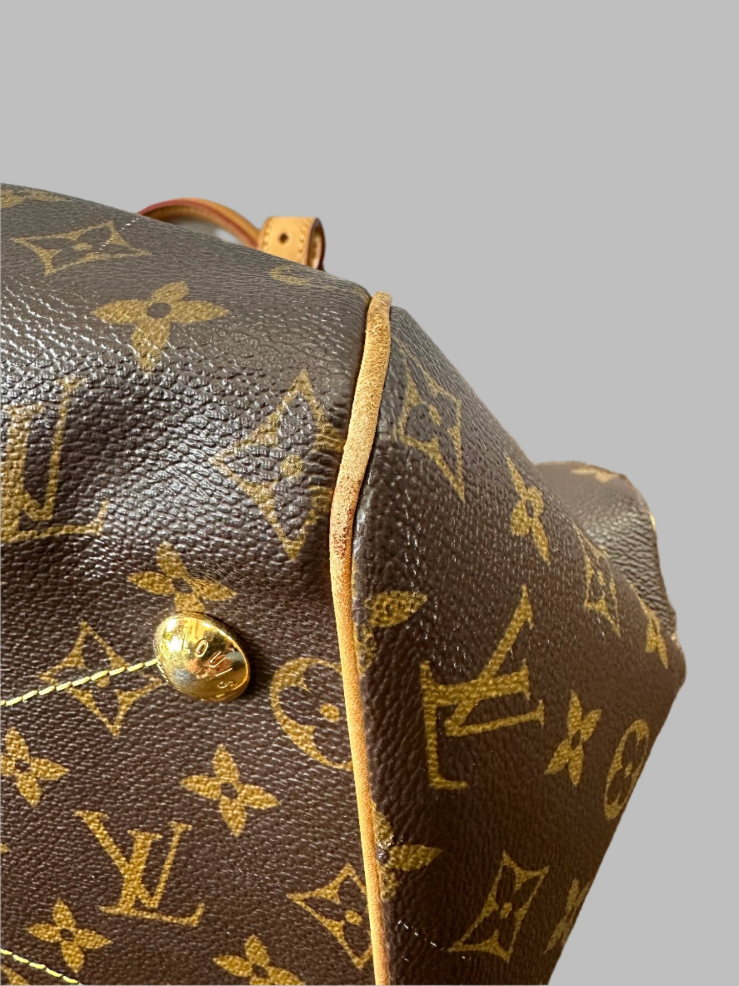 Louis Vuitton Tivoli