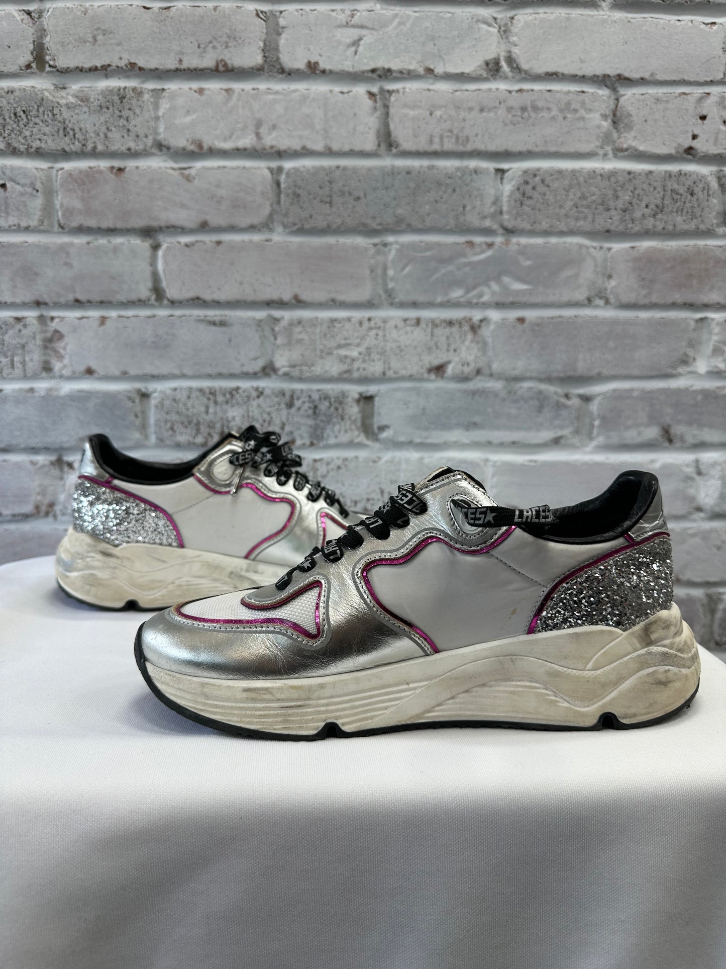 Golden Goose Sneakers