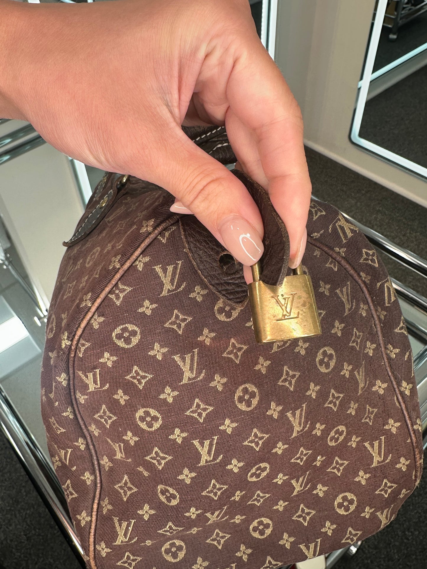 Louis Vuitton Speedy 30
