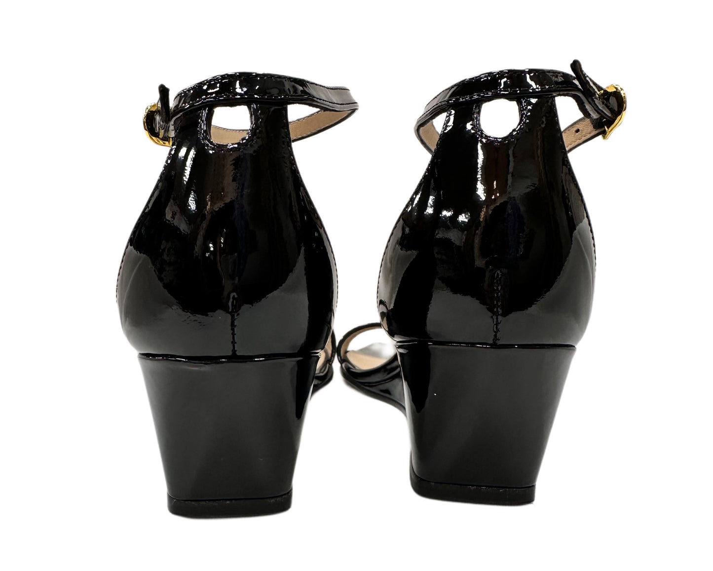 STUART WEITZMAN Patent Leather Sandal Size 7.5