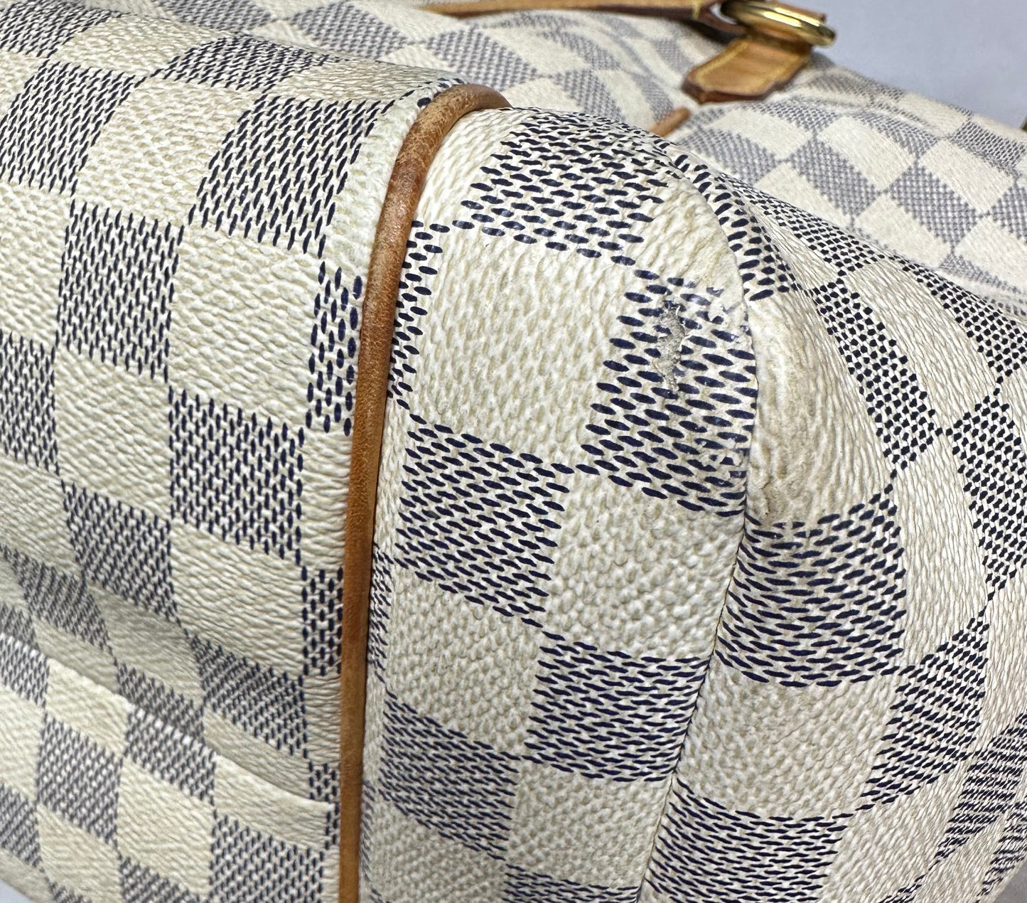 Louis Vuitton Shoulder Bag