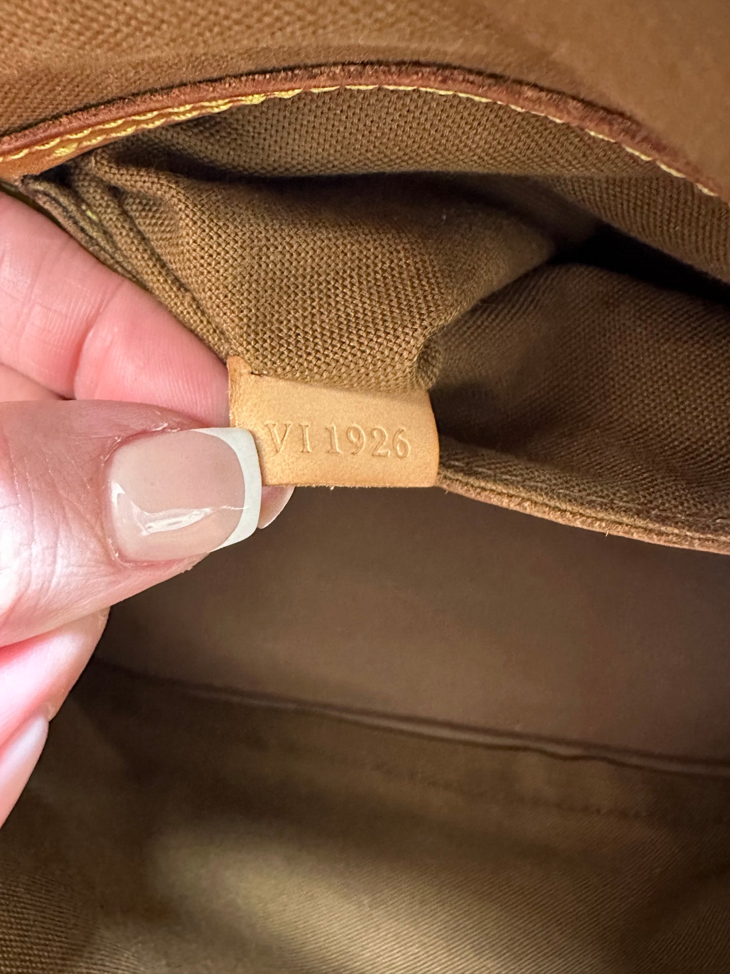 Louis Vuitton Alma