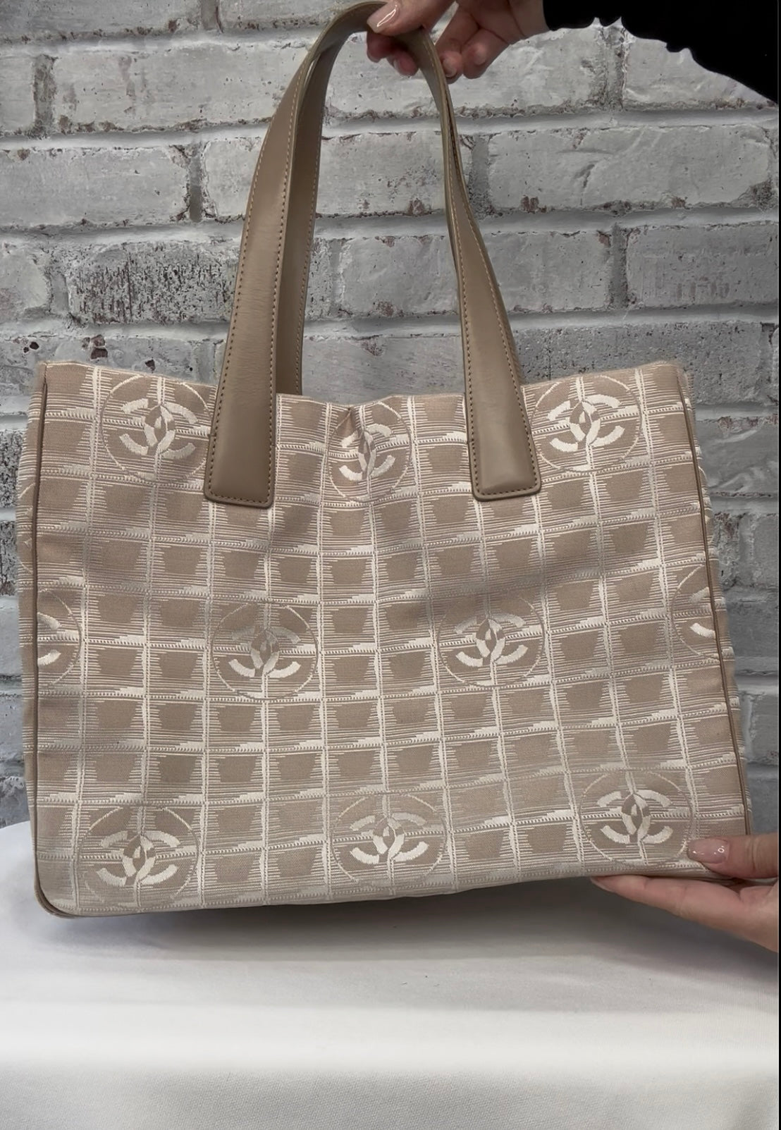 Chanel Ligne Tote