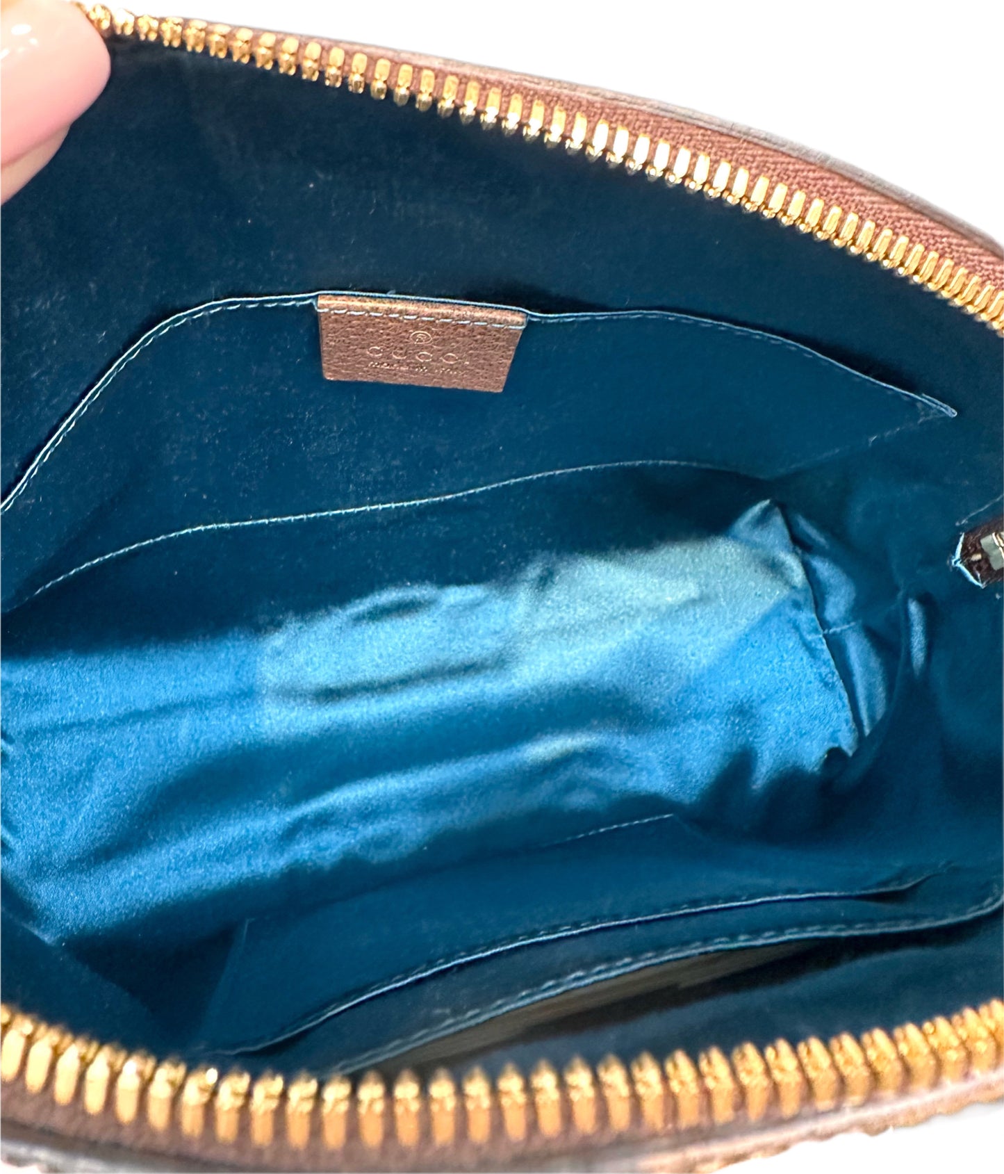 GUCCI Supreme Monogram Crossbody Bag