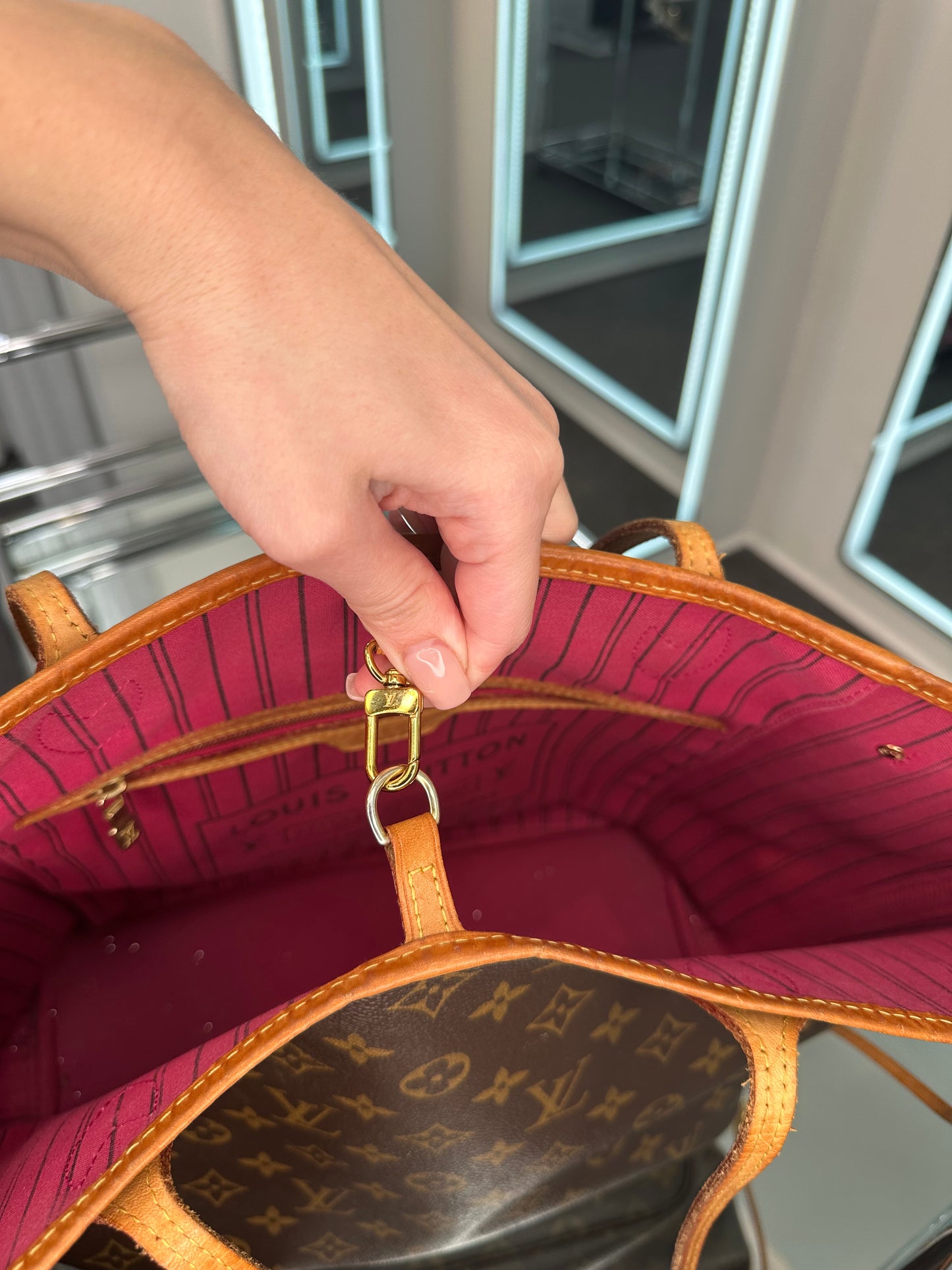 Louis Vuitton Tote