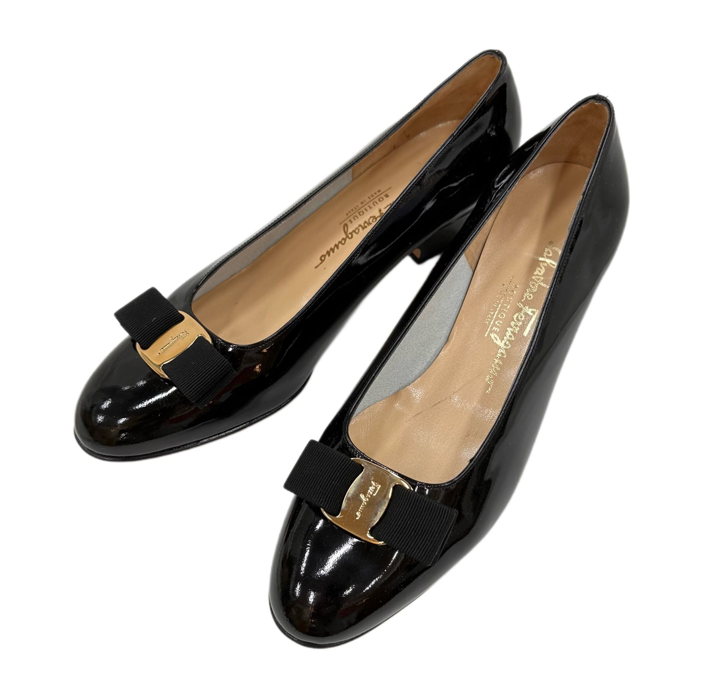 SALVATORE FERRAGAMO Black Patent Pump Size 9