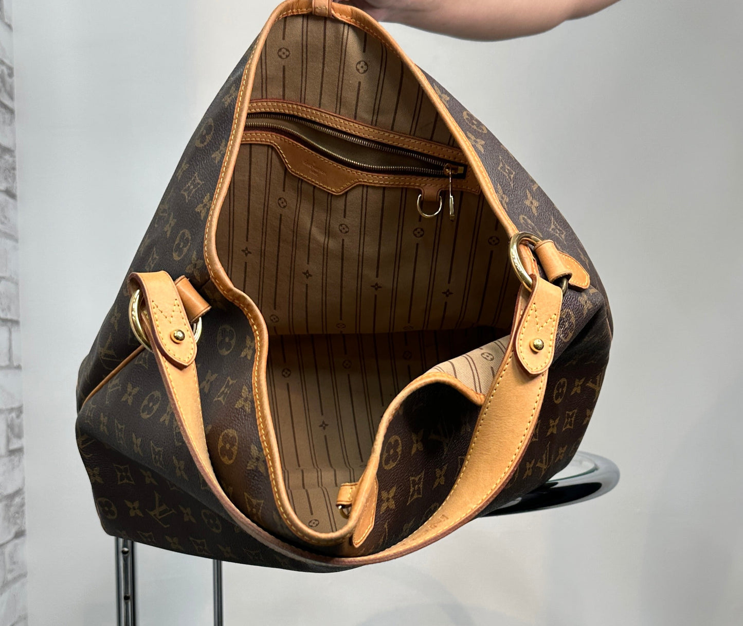 Louis Vuitton Shoulder Bag
