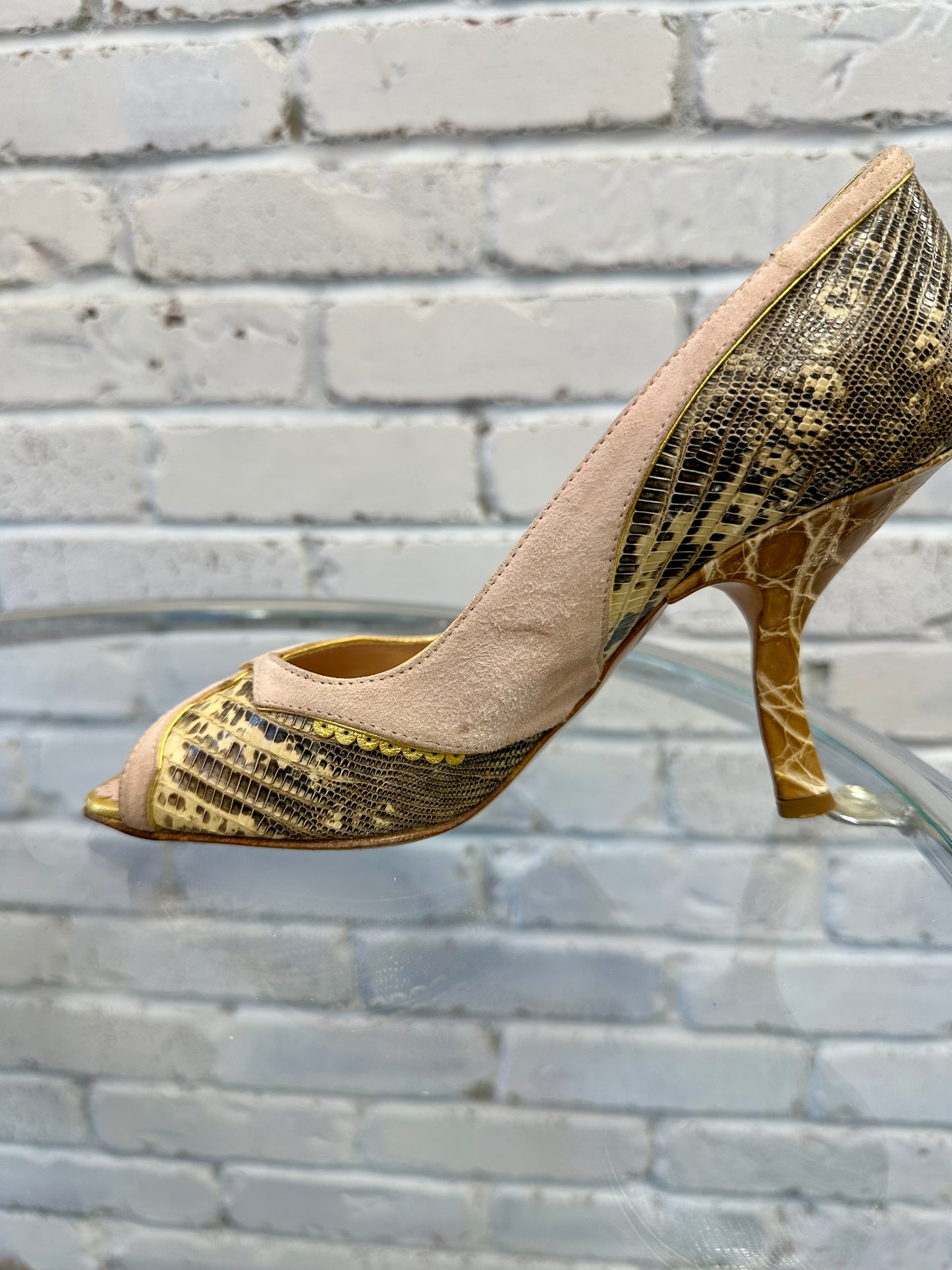Prada Pumps