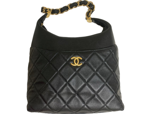 CHANEL Quilted Leather Close To Me Hobo Black