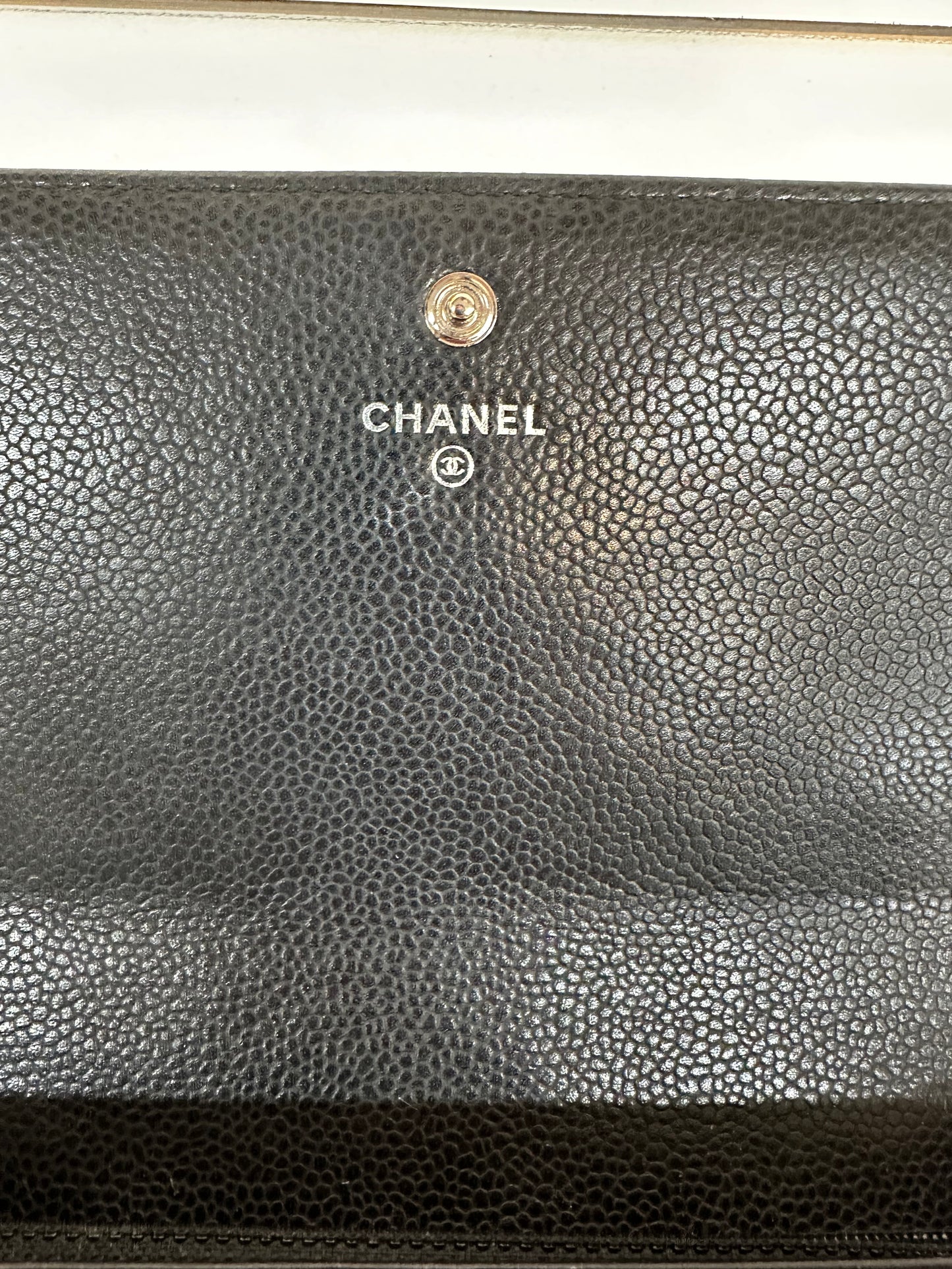 Chanel continental wallet