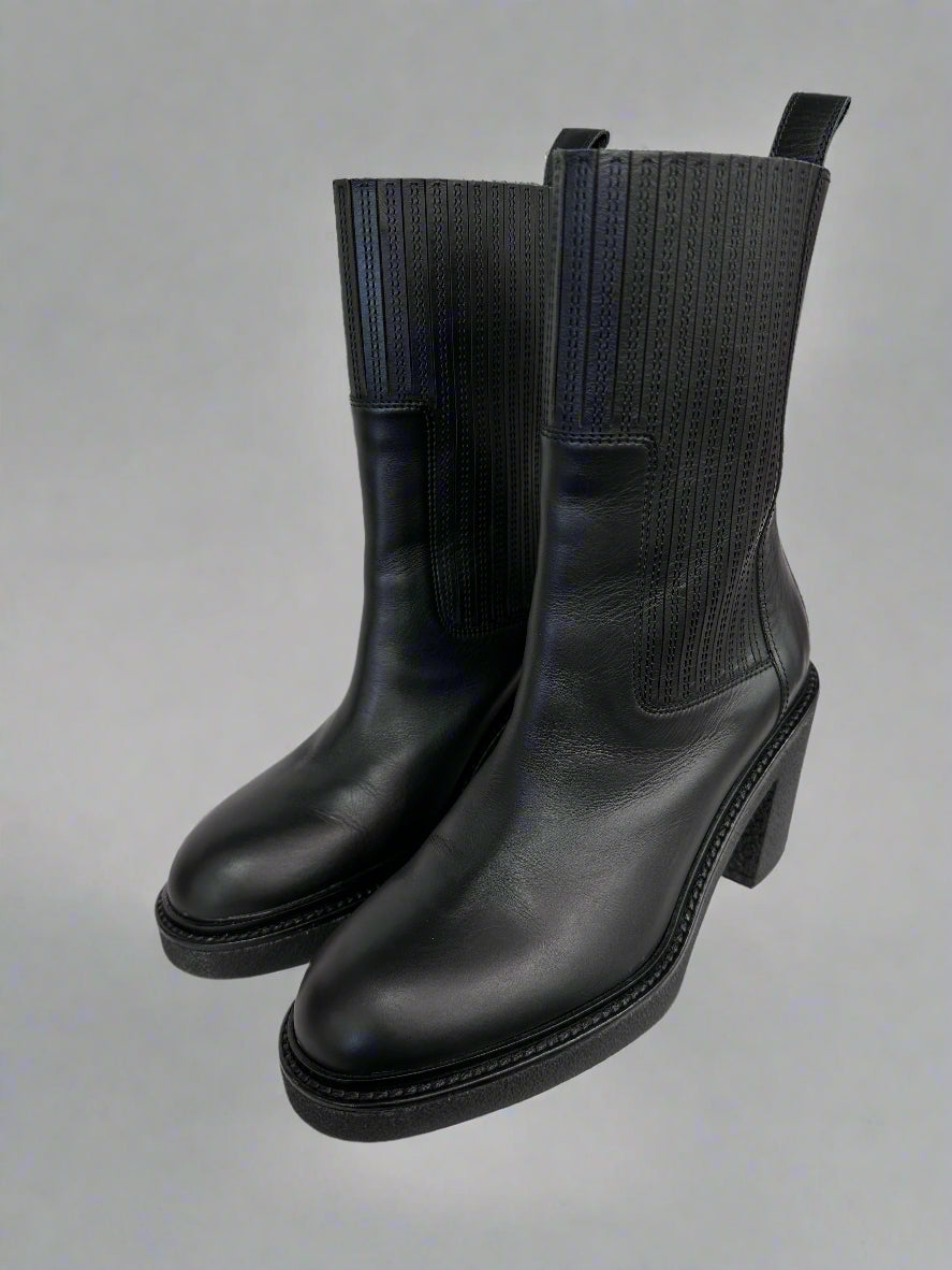 HERMES Boots