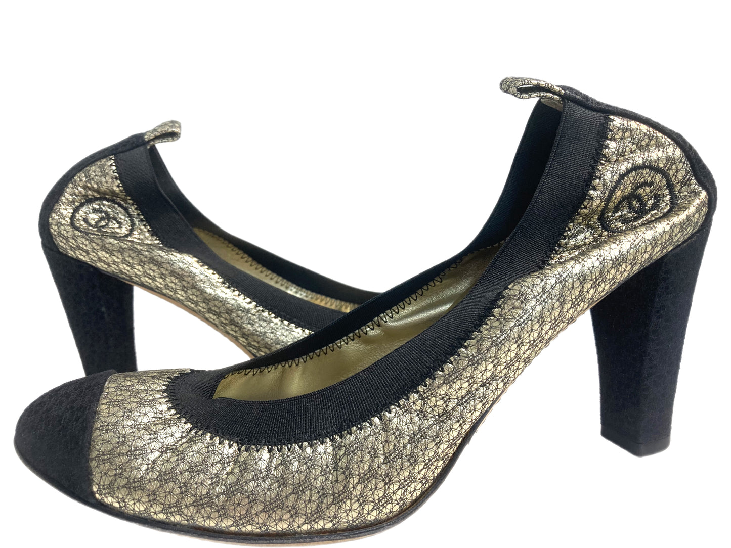 CHANEL Double CC Pumps Gold / Black Size 38.5