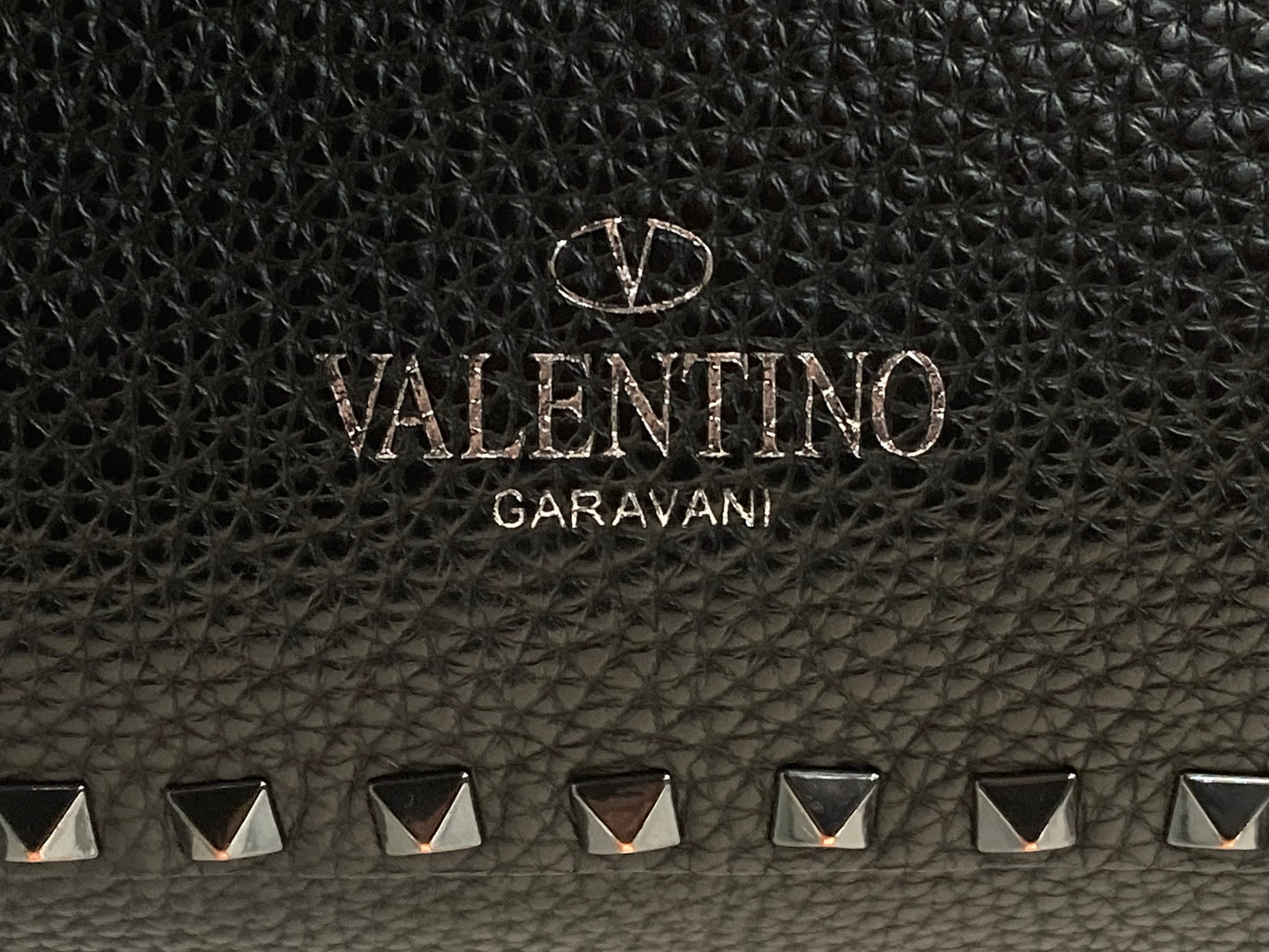 VALENTINO Leather Rockstud Tote Black