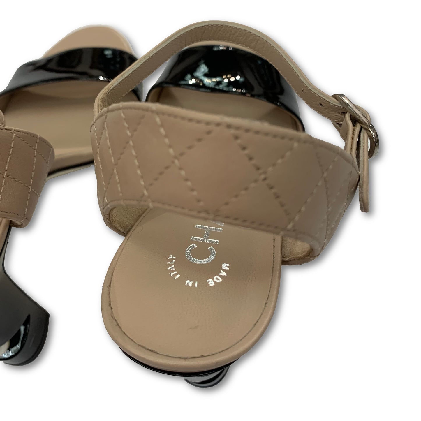 CHANEL Patent Leather Sandal With Pearl Size 37