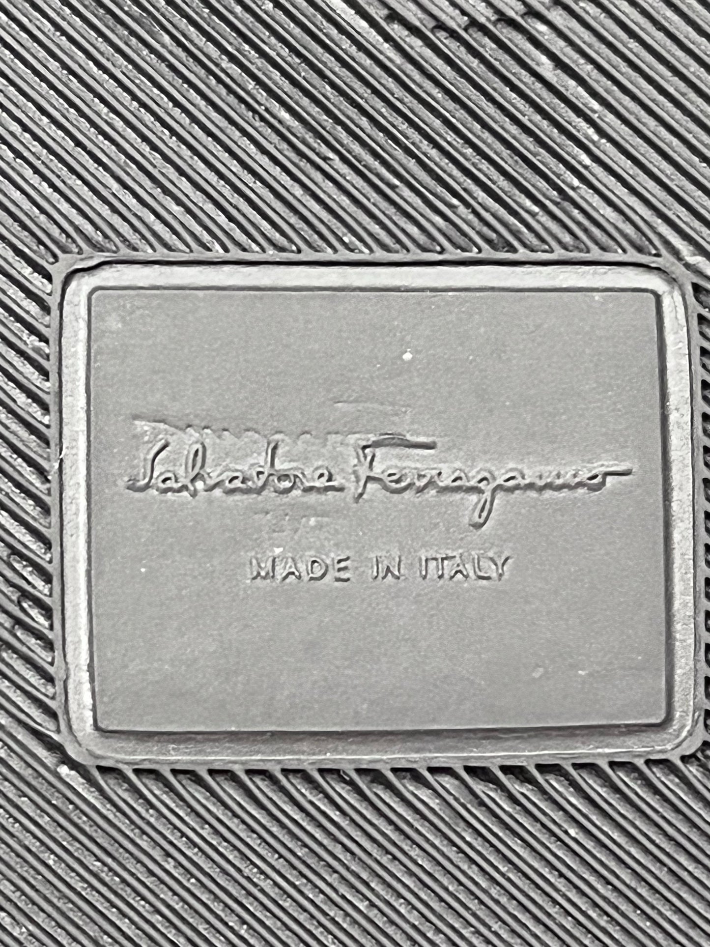 SALVATORE FERRAGAMO Slide Size 8