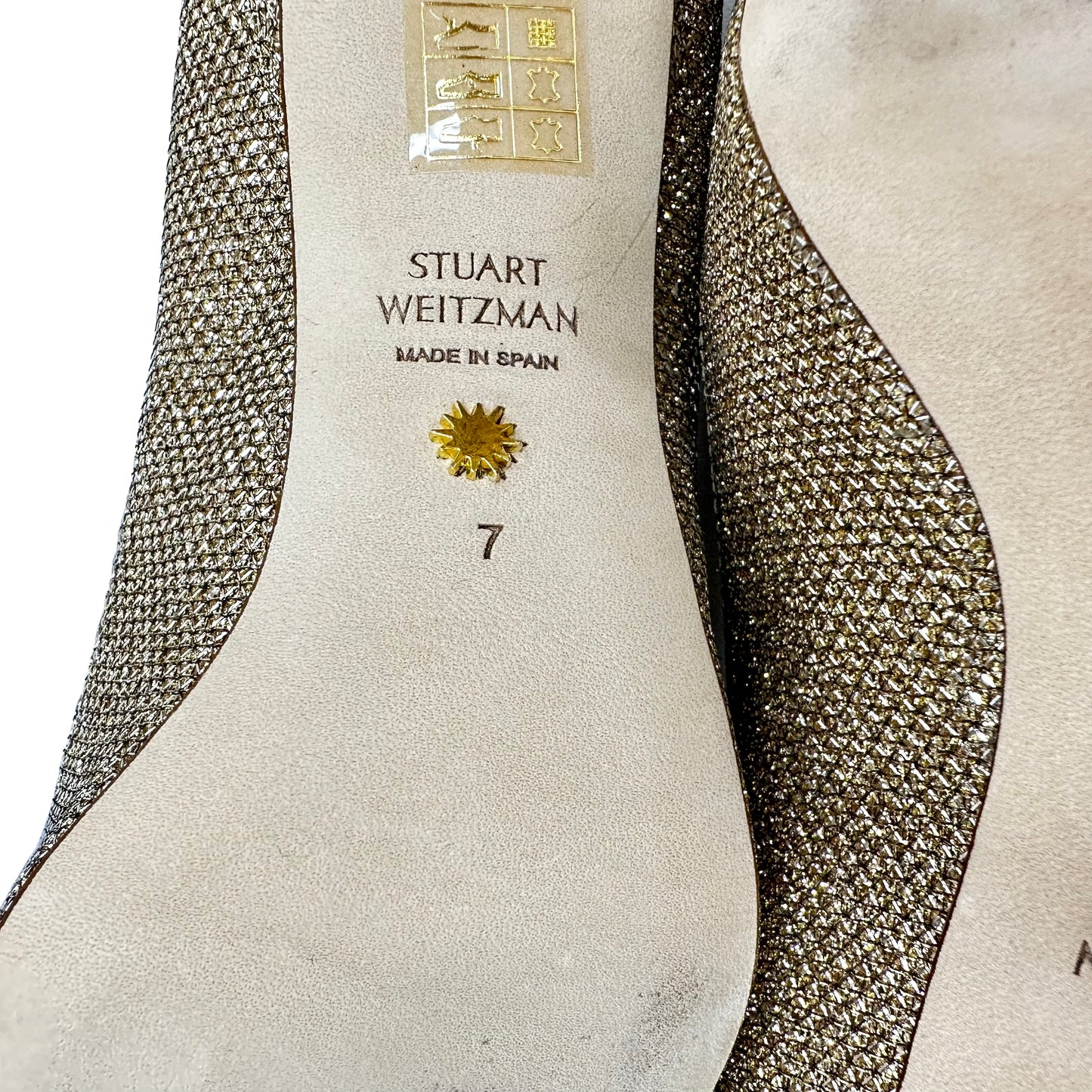 STUART WEITZMAN Gold Glitter Size 7
