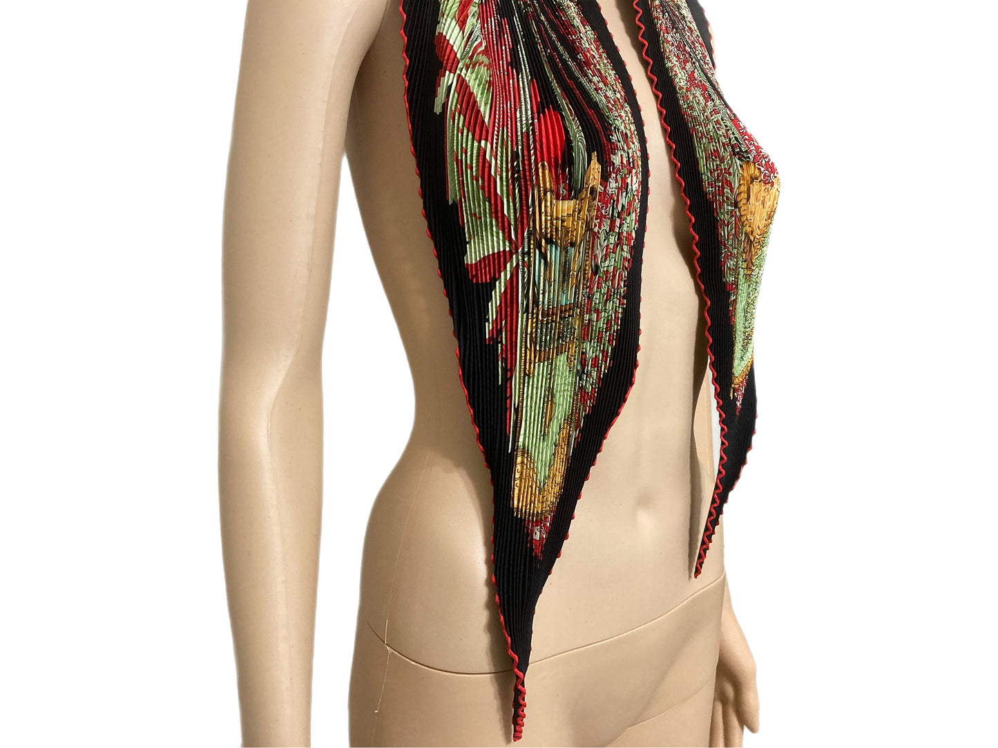 HERMES 100% Silk Plisse Scarf Red & Green