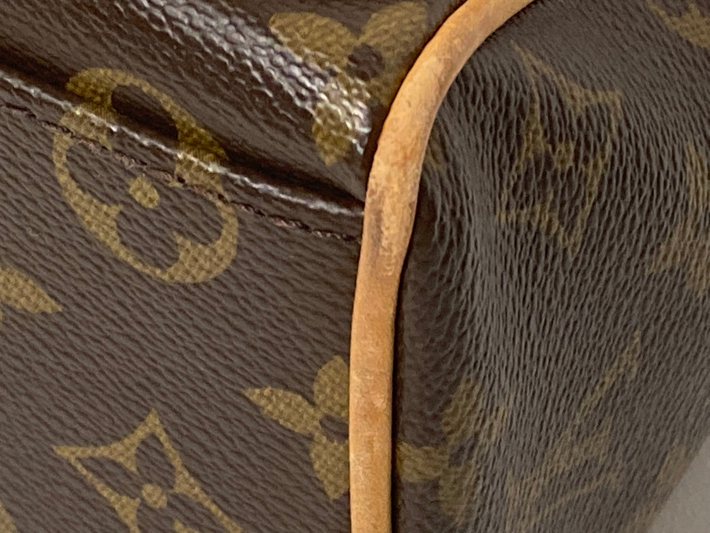 LOUIS VUITTON Monogram Manhattan PM Brown