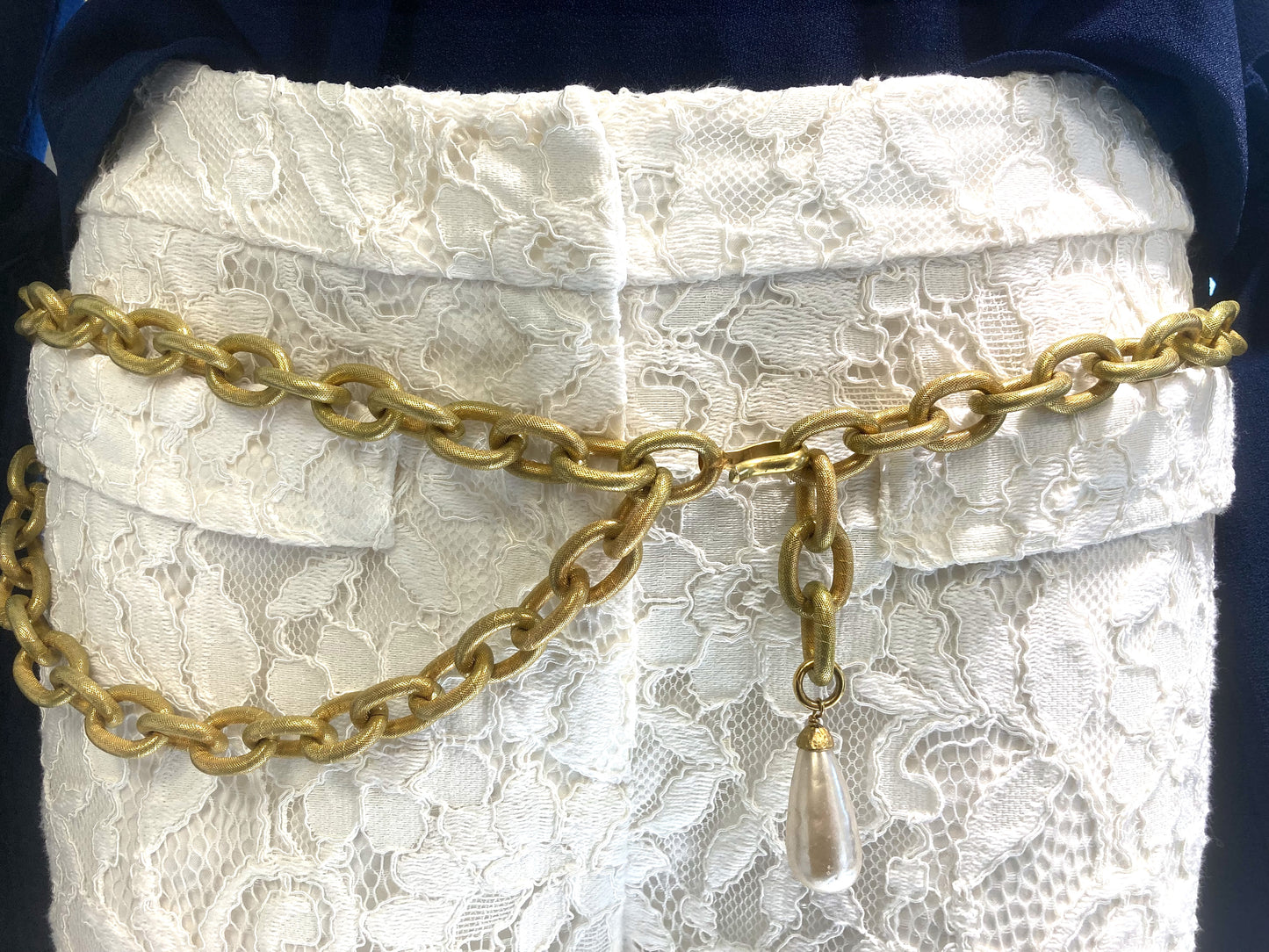 CHANEL Metal Link Waist Belt Gold