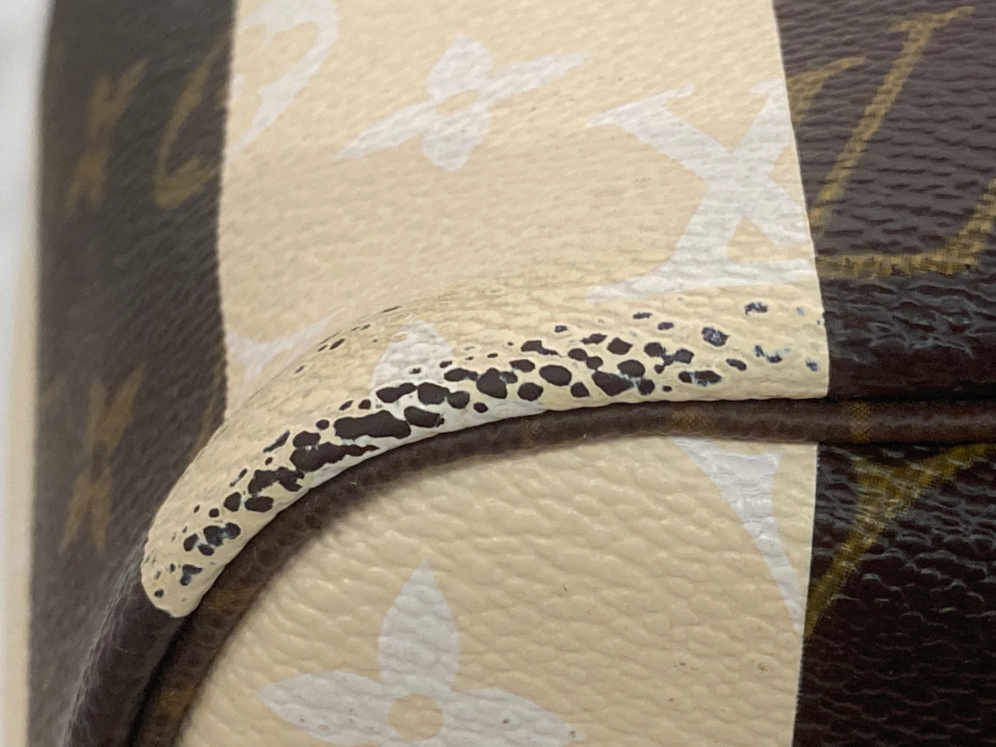 LOUIS VUITTON Limited Edition Rayures Striped Neverfull MM