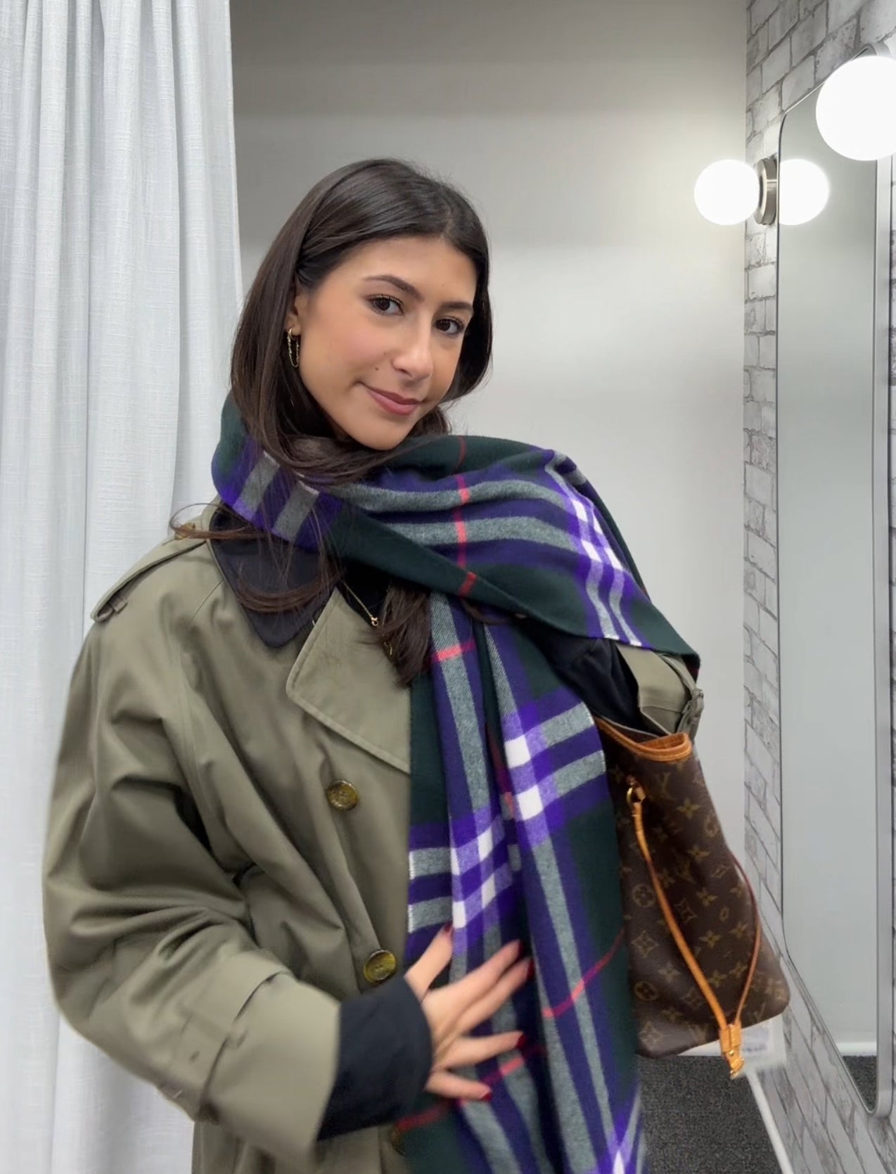 Burberry Scarf – Past & Present Boutique