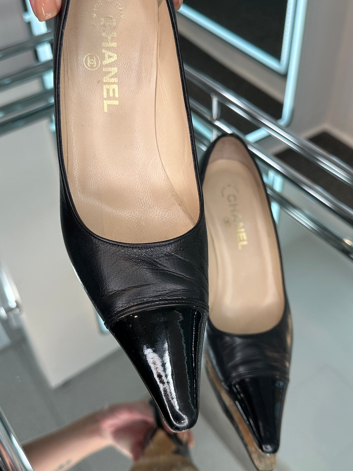 Chanel Pumps