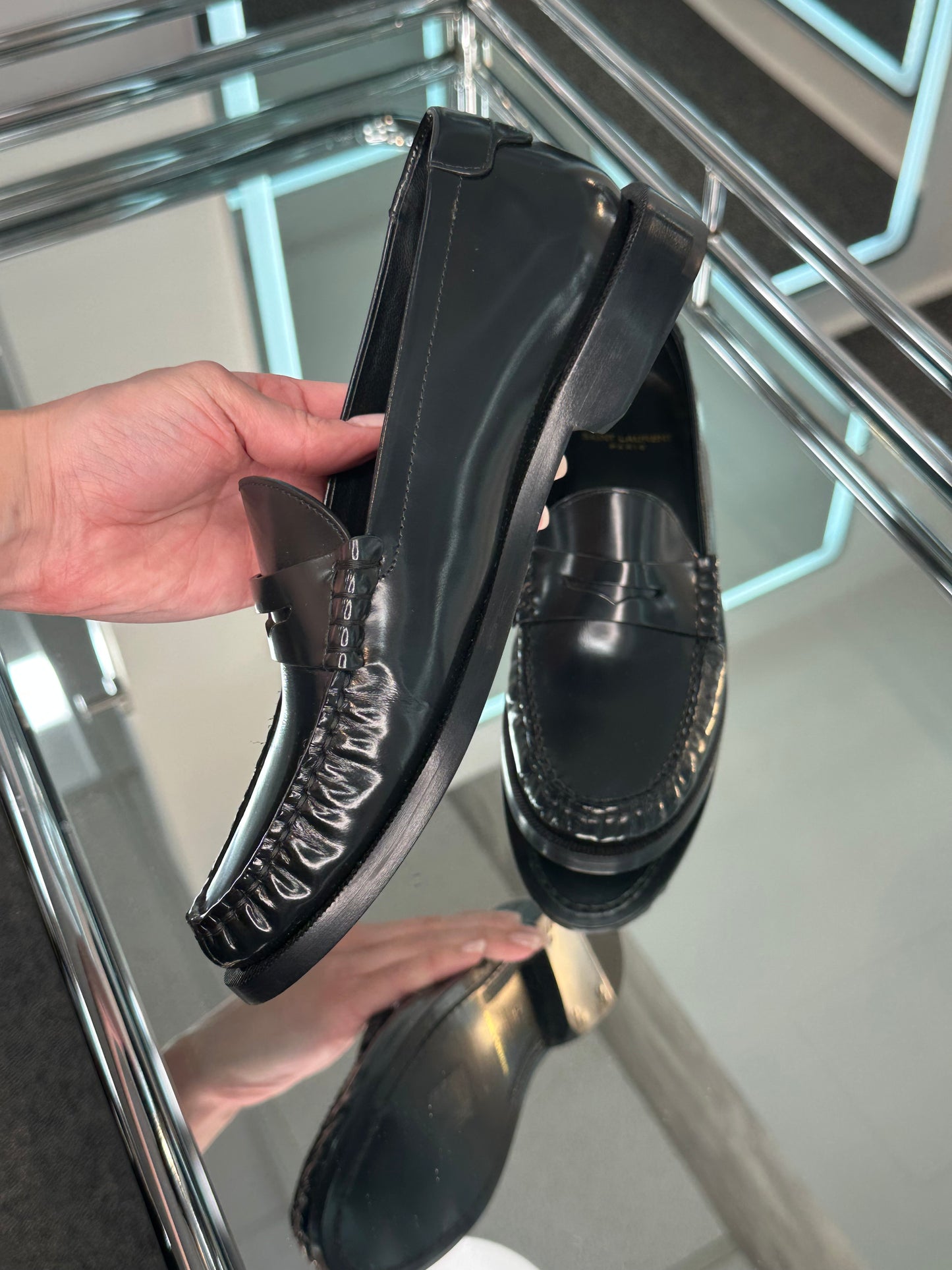 Saint Laurent Moccasins
