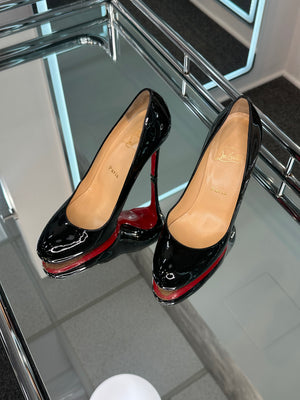 Christian Louboutin Pumps