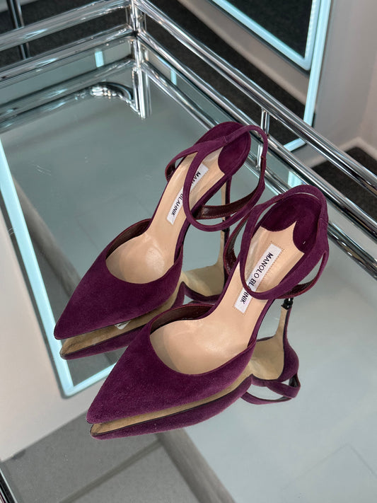 Manolo Blahnik Suede Slingbacks