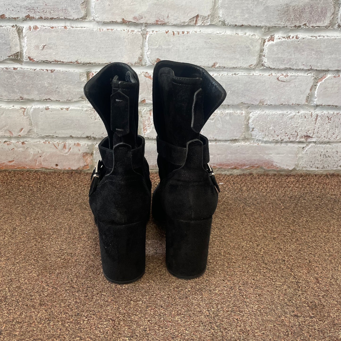 GIANVITO ROSSI Buckle Booties