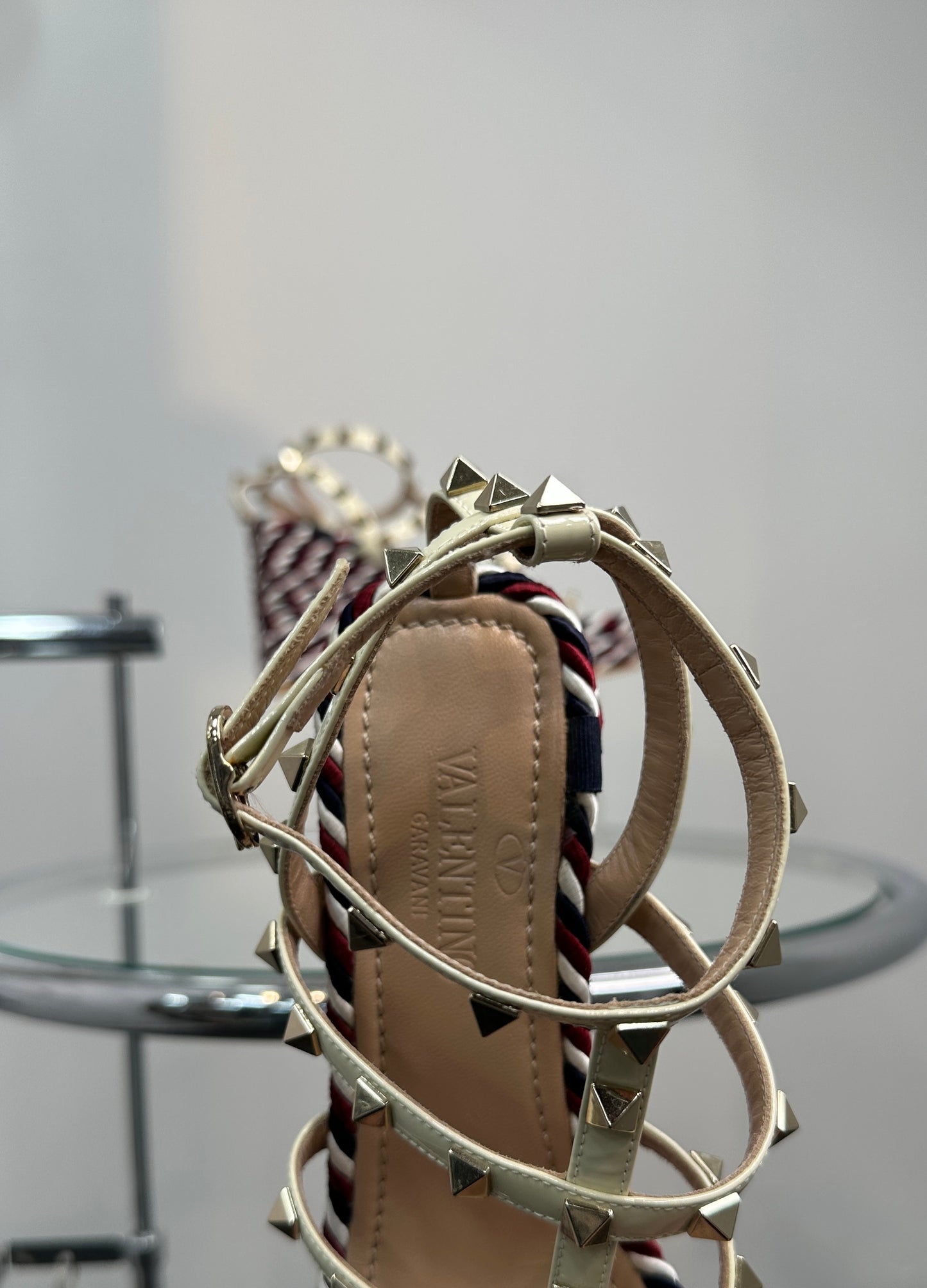 Valentino Wedge