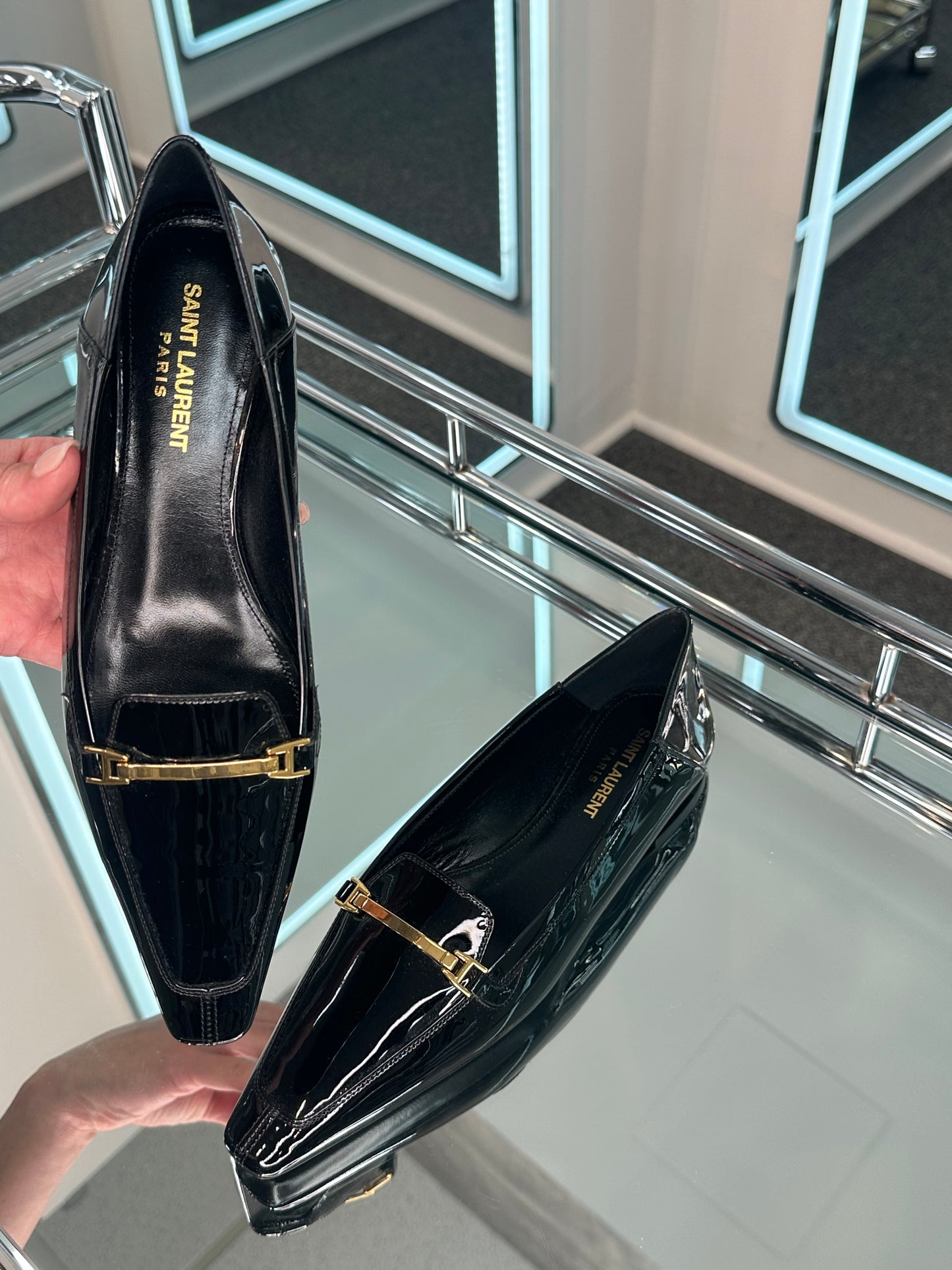 Saint Laurent Loafer
