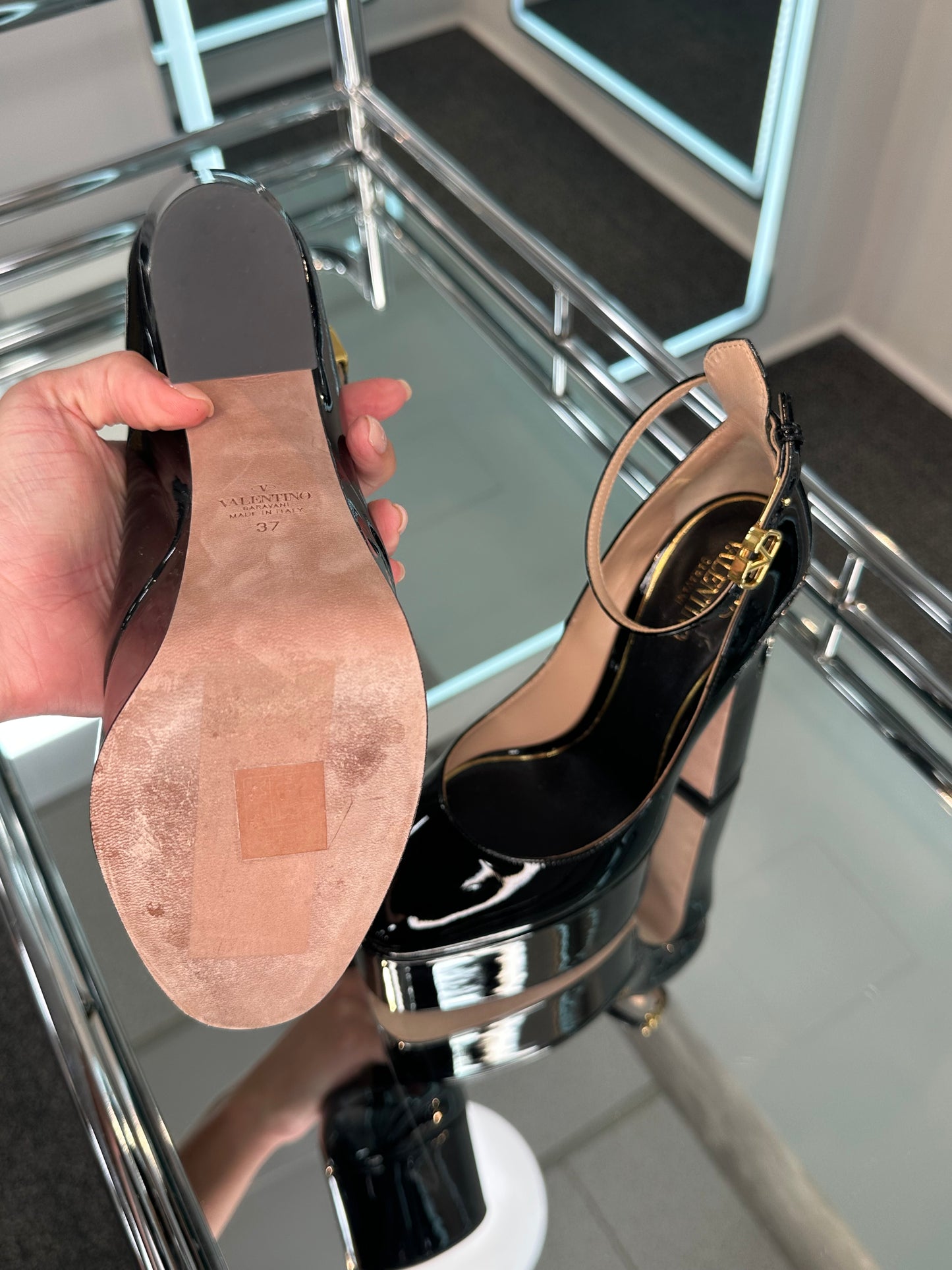 Valentino Garavani Tan-Go Platform Pump