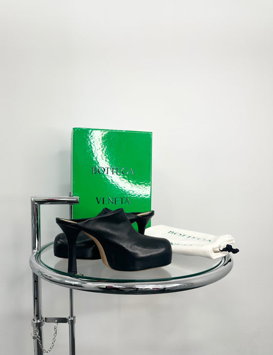 Bottega Veneta Mules