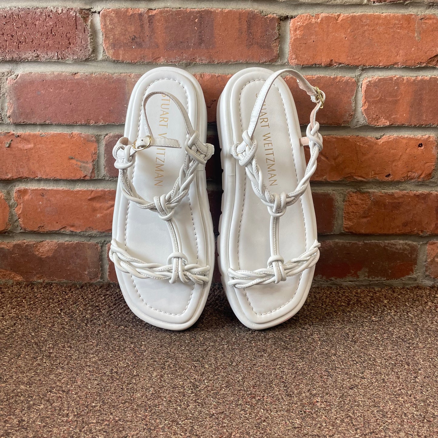 STUART WEITZMAN Sandals