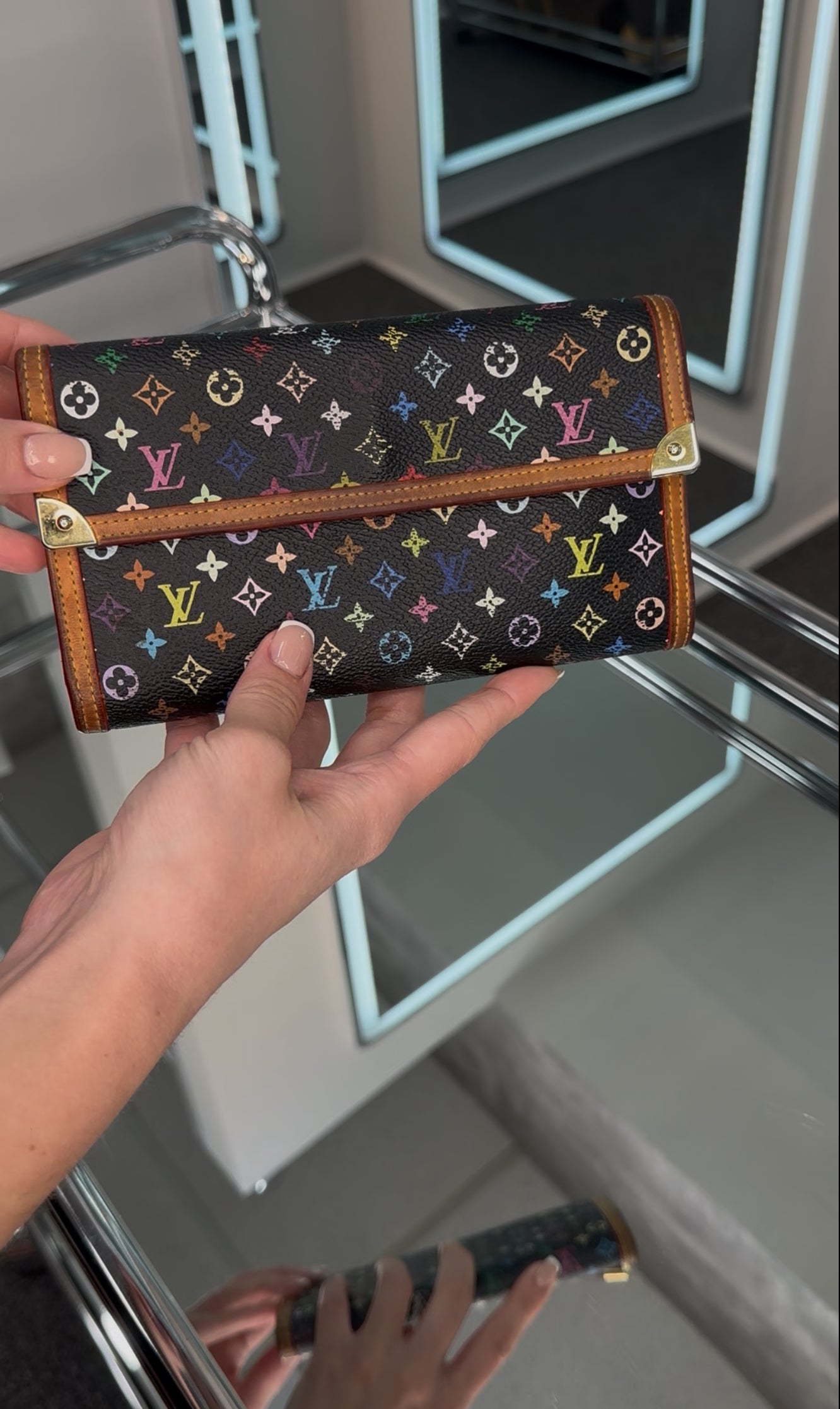 ブランドリボン♡HERMES CHANEL VUITTON GUCCI セリーヌ Designer Resale Accessories Chanel Hermes Gucci Prada Louis