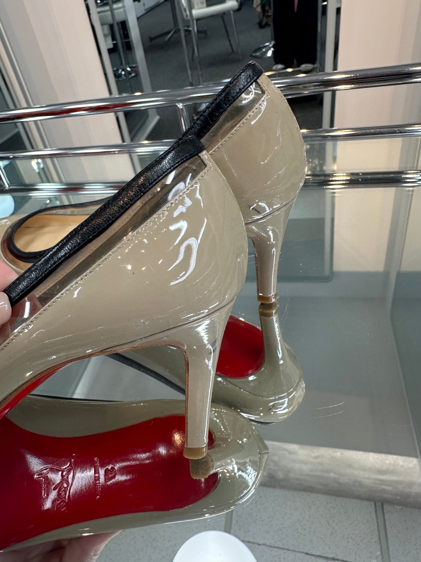 Christian Louboutin Pump