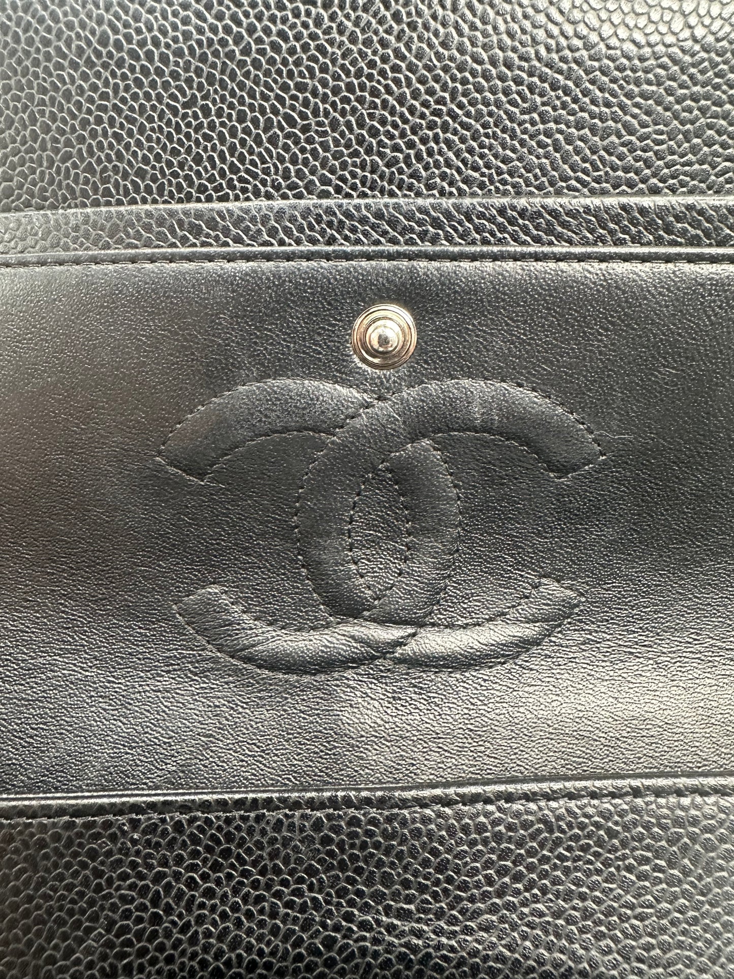 Chanel medium Classic