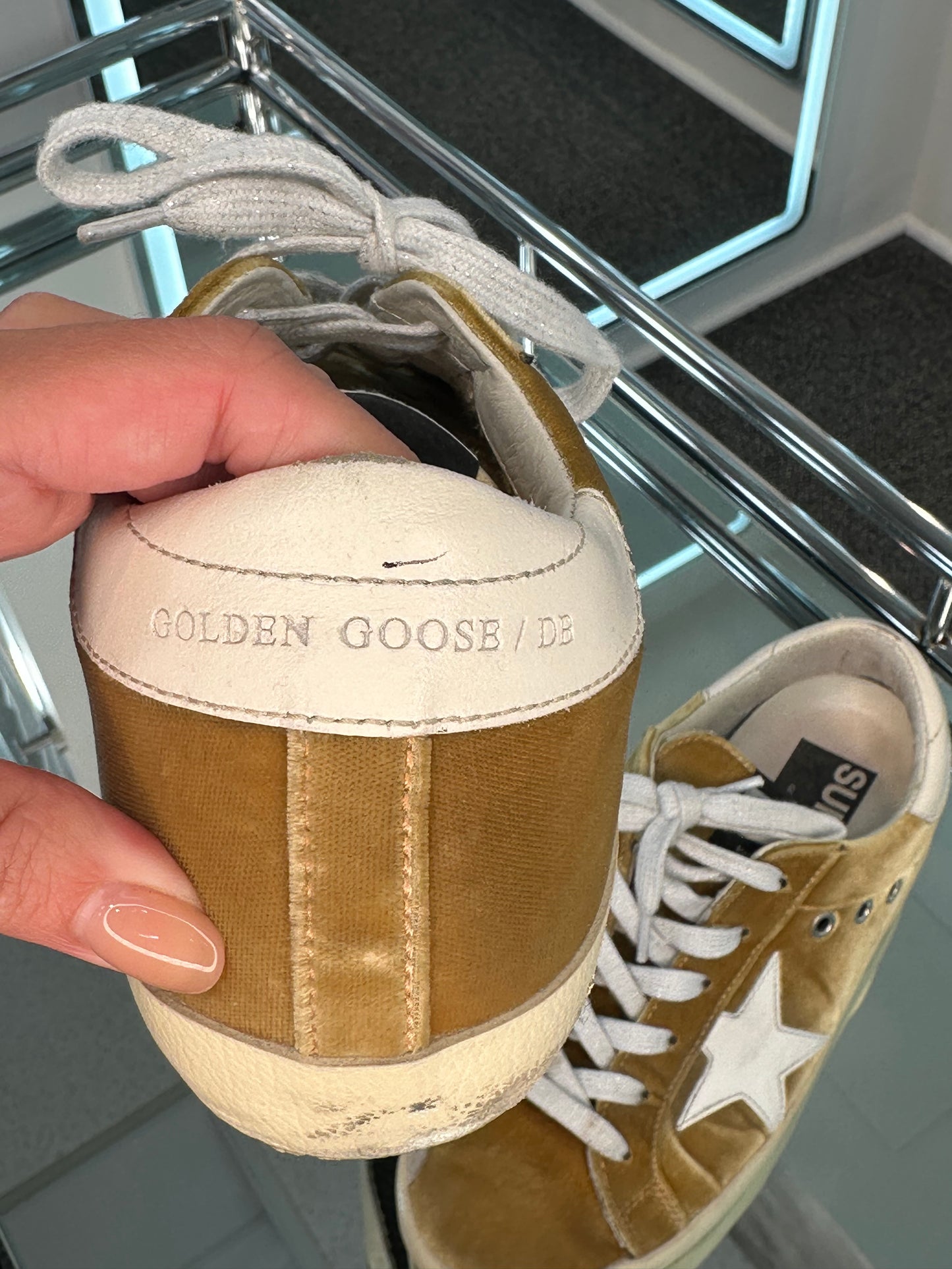Golden Goose Sneakers
