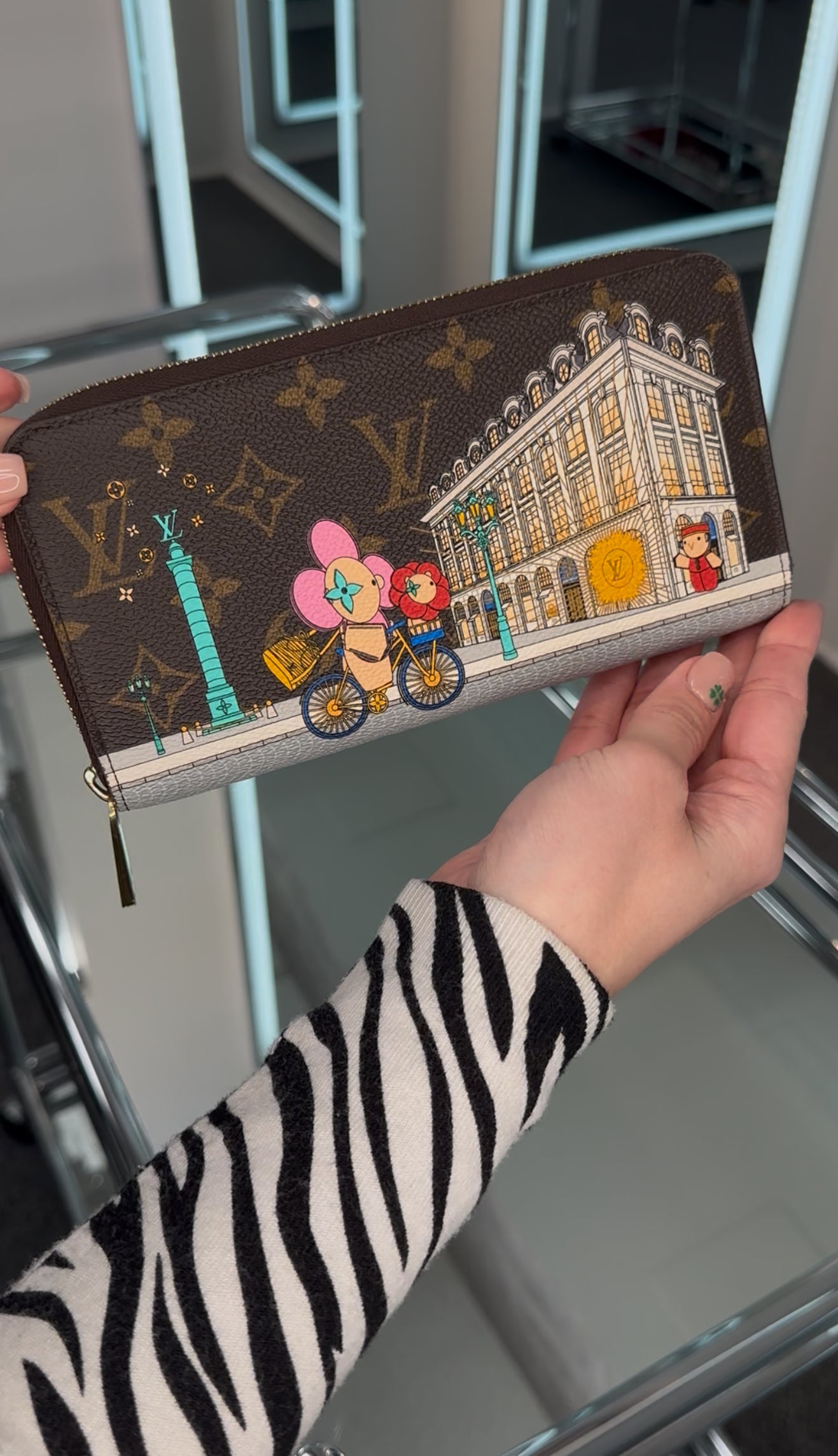 Louis Vuitton limited edition Zippy Wallet