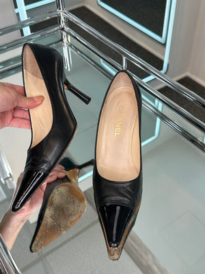 Chanel Pumps