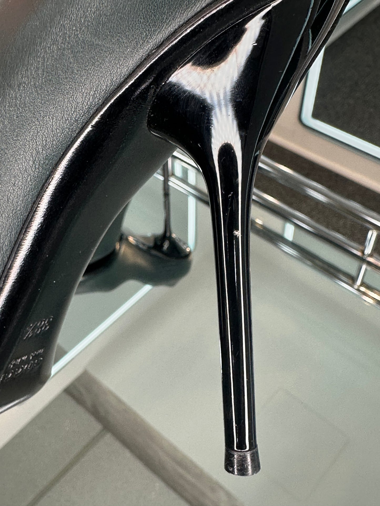 Gucci Peep-Toe Pumps