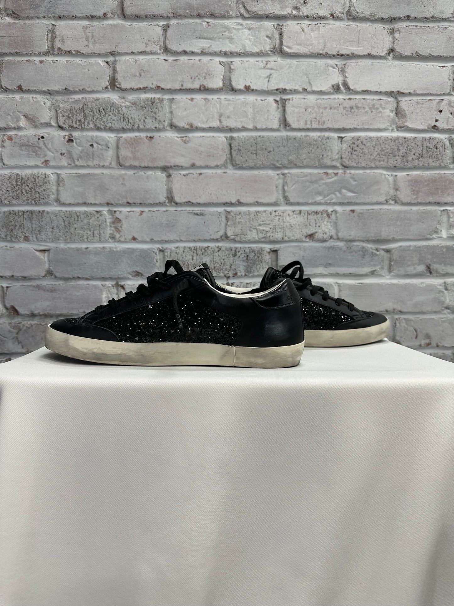 Golden Goose Sneakers
