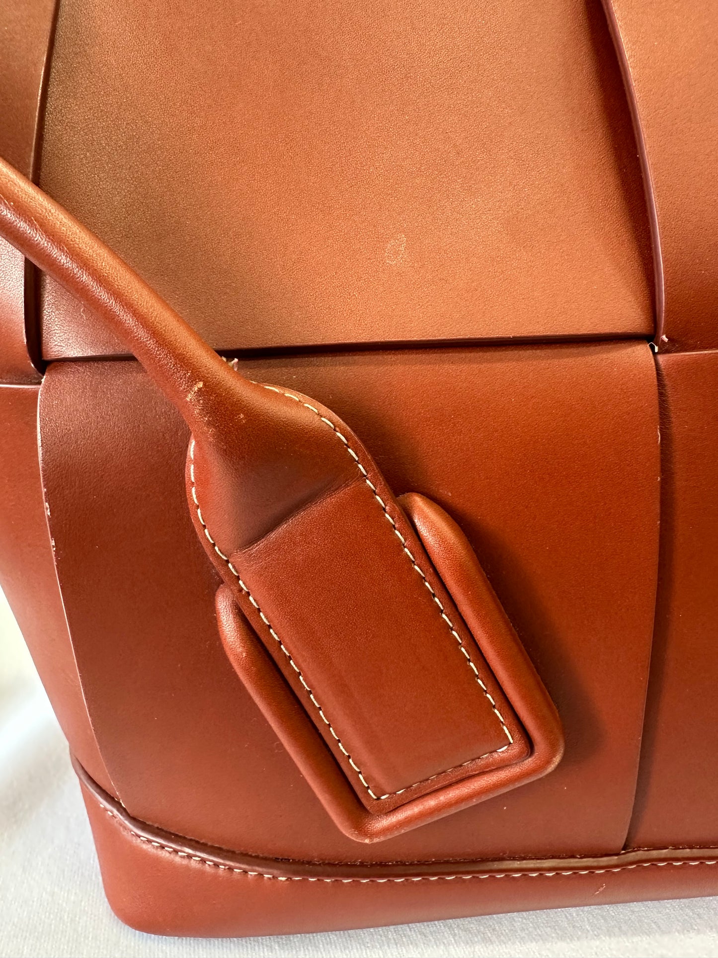 BOTTEGA VENETA "Arco" Leather Satchel Cognac