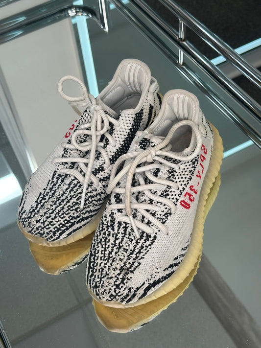 Yeezy Sneakers