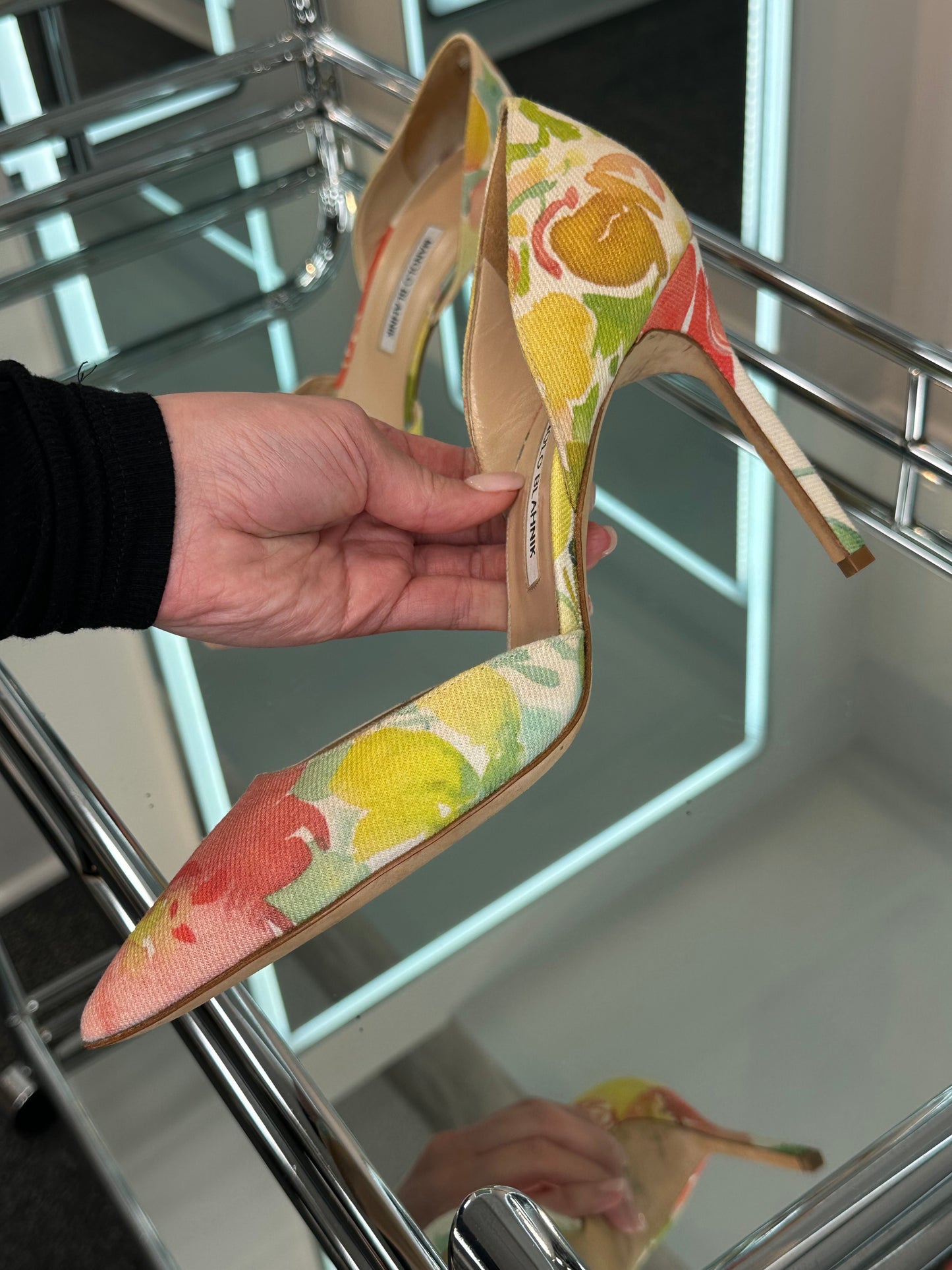 Manolo Blahnik D'Orsay Pump