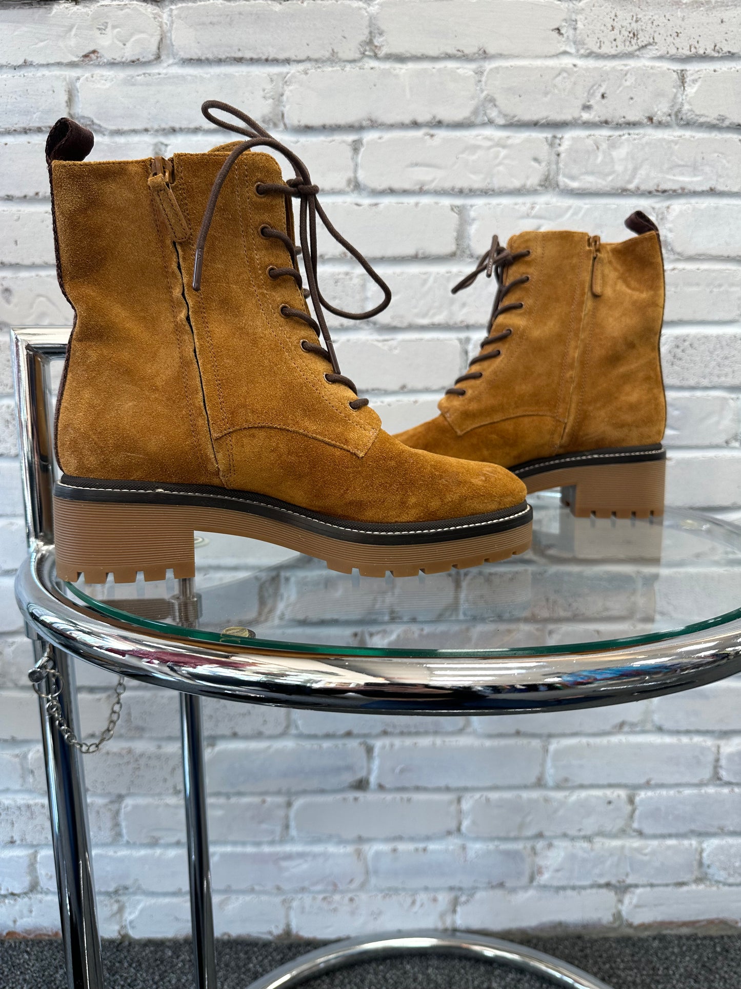 Tory Burch Boots