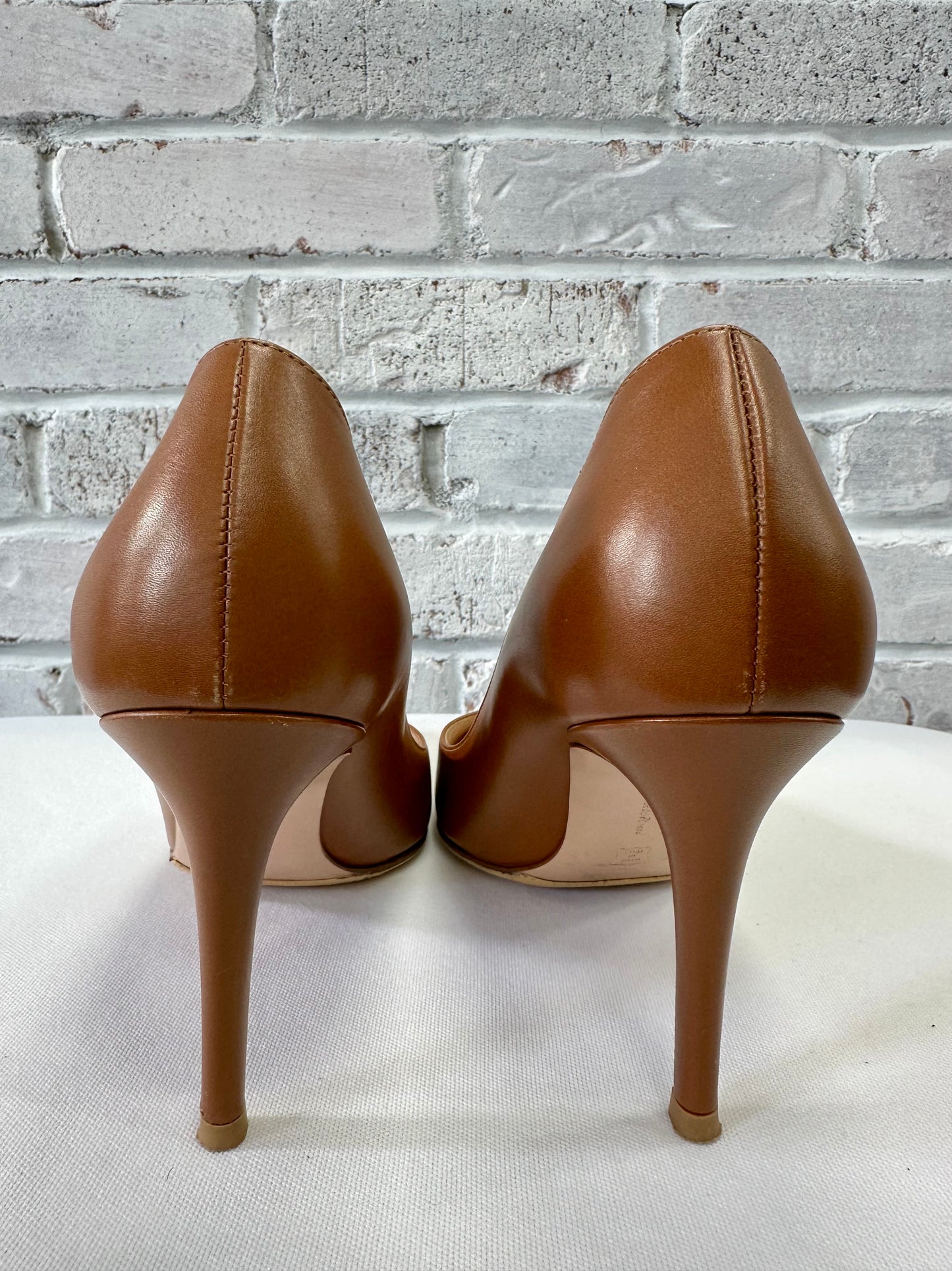 Gianvito Rossi pumps