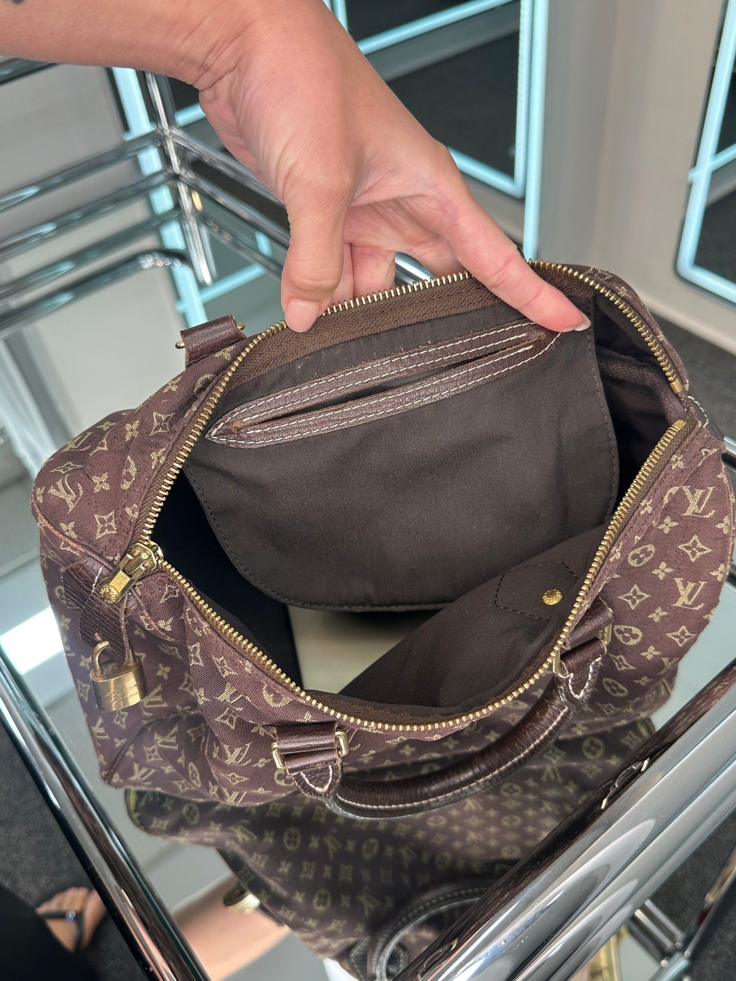 Louis Vuitton Speedy 30